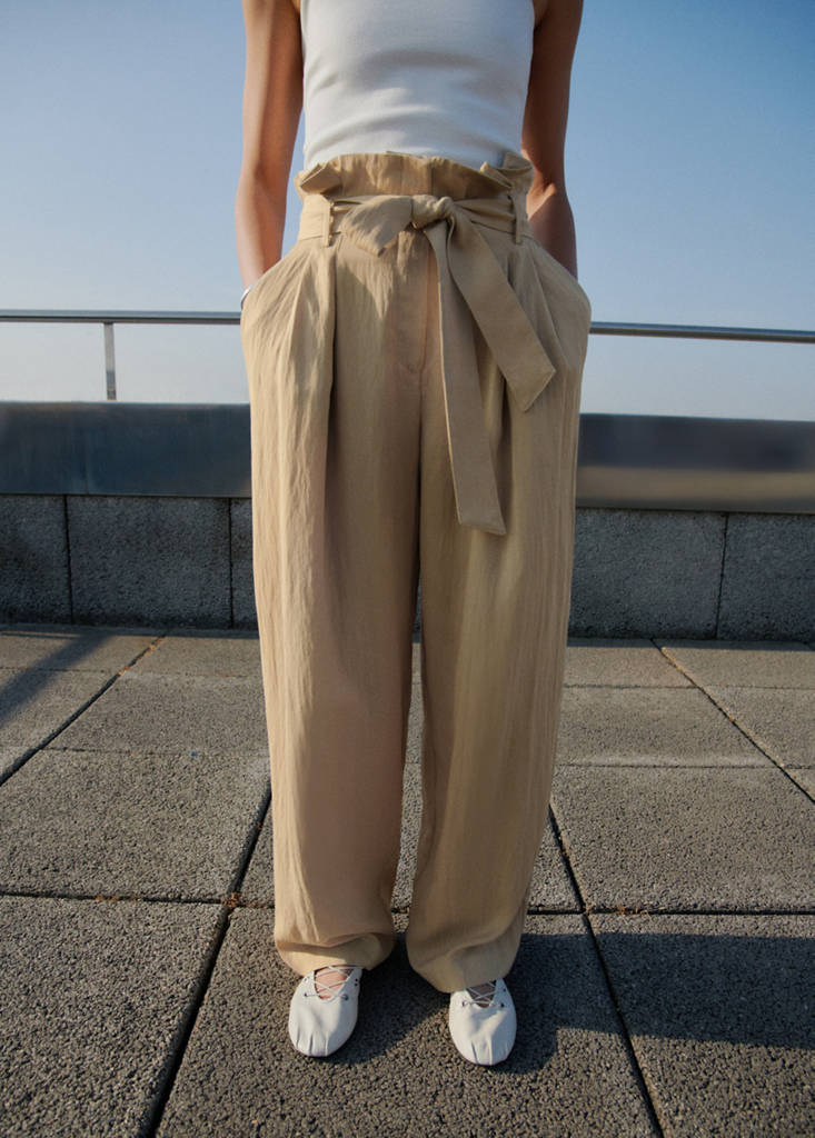 Lyocell paperbag trousers — Beige
