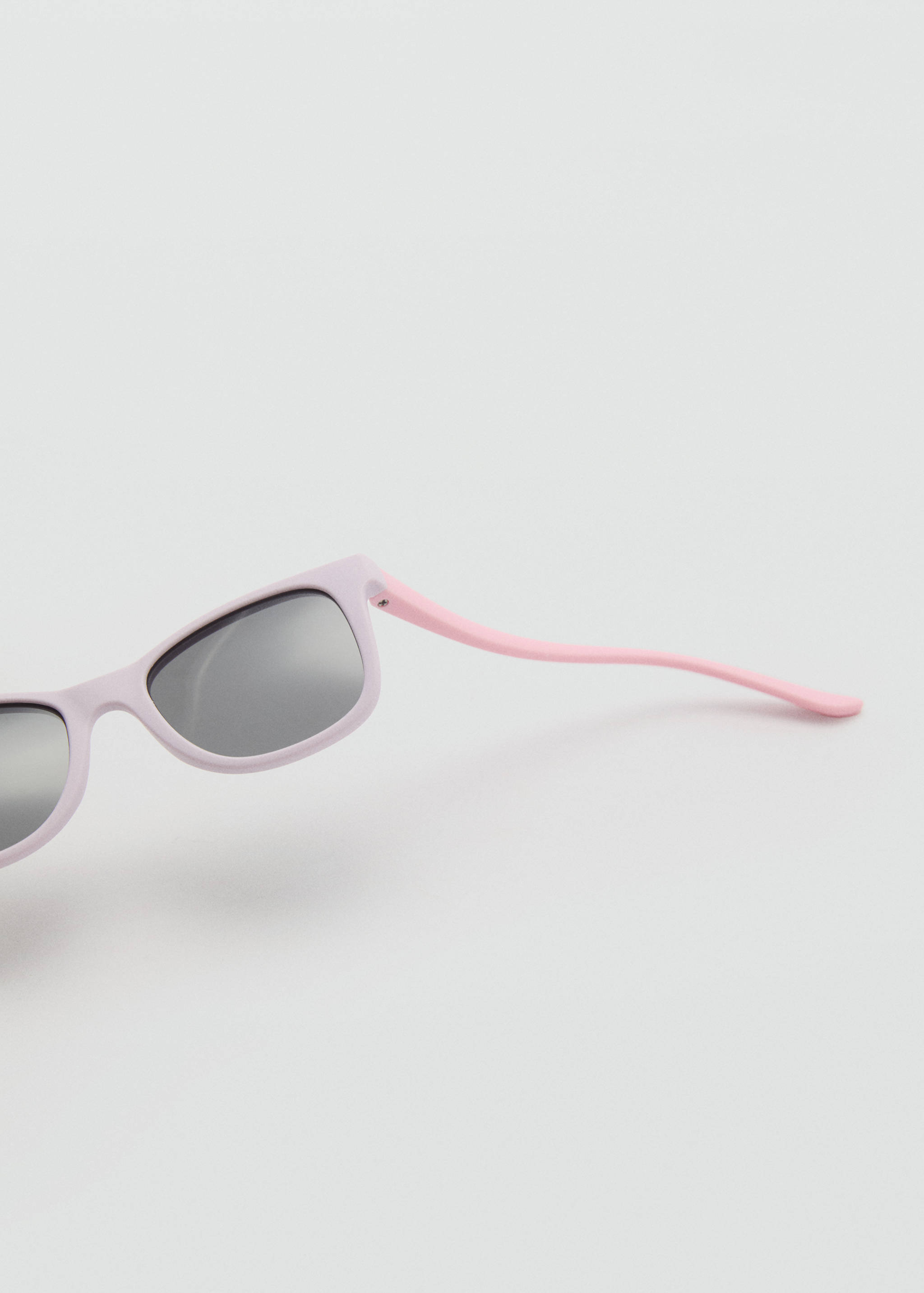 Two-tone sunglasses - Details of the article 1