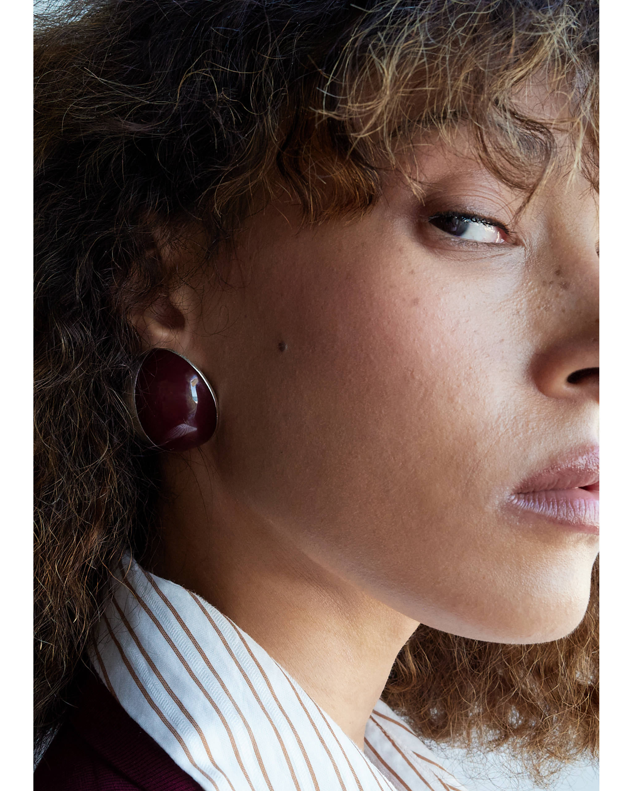 Комбіновані круглі сережки - Загальний план