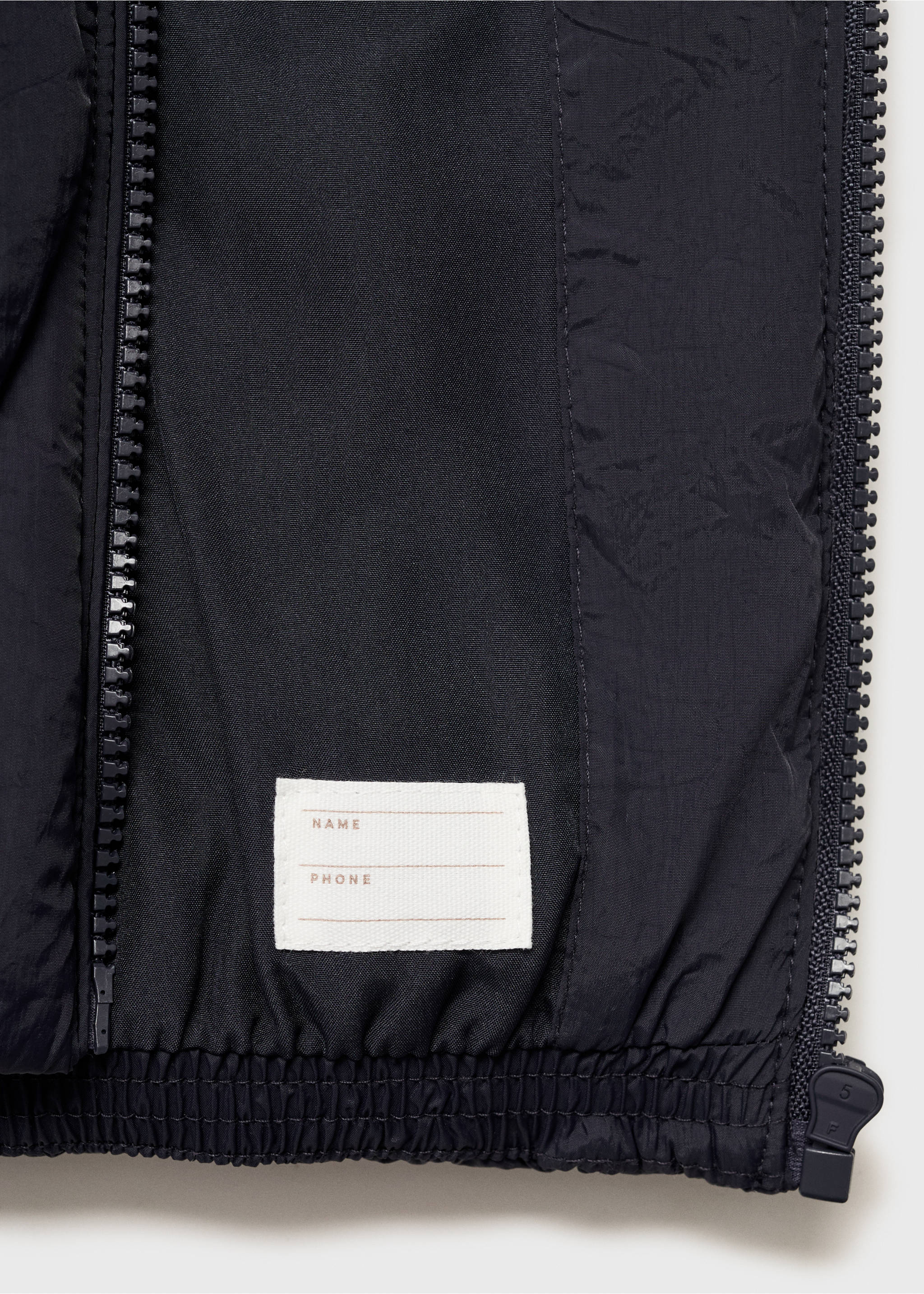 Quilted gilet - Details of the article 0, Dark Navy. Ref: 17012897-00.