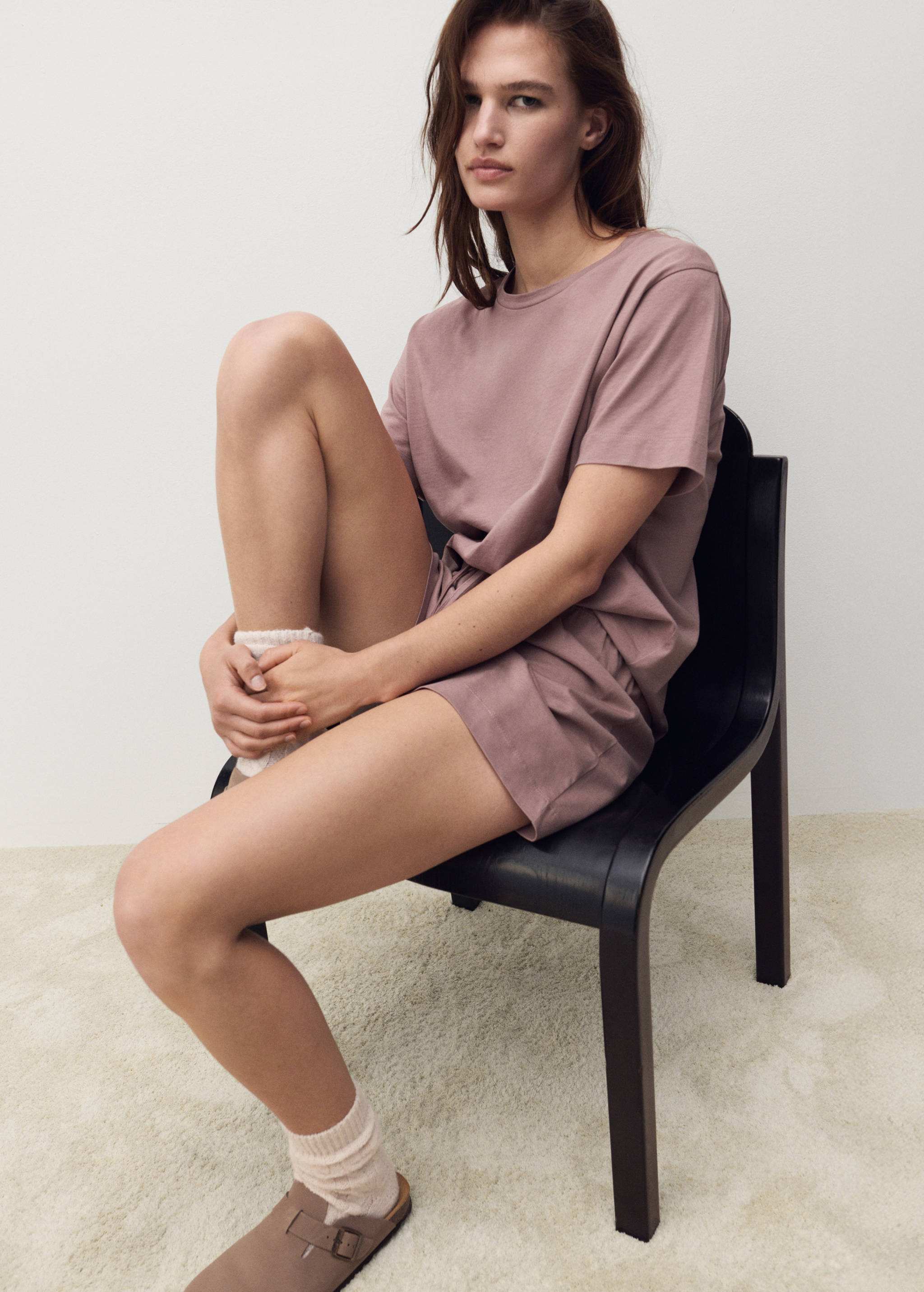 Cotton two-piece short-sleeved pyjamas - Details of the article 2
