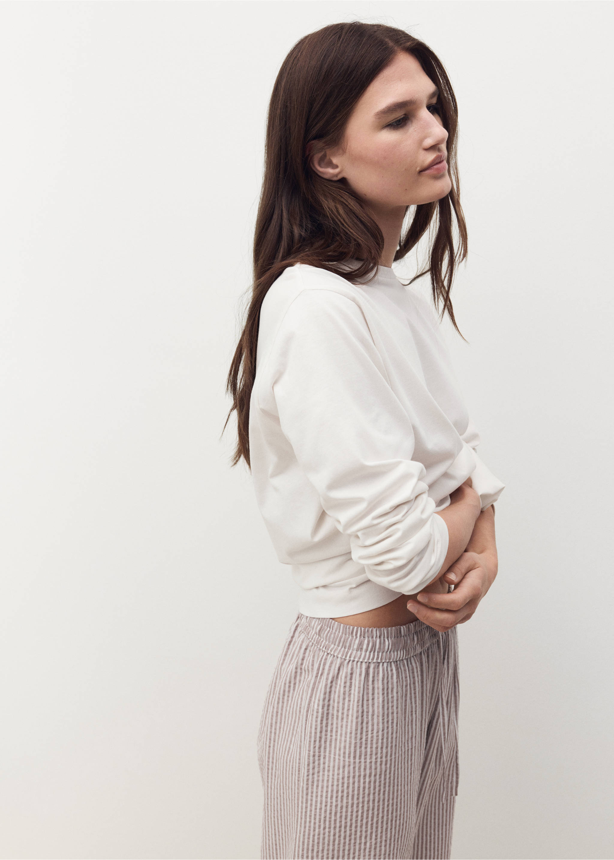 Seersucker striped two-piece pyjamas - Details of the article 2, Medium Brown. Ref: 17012905-00.