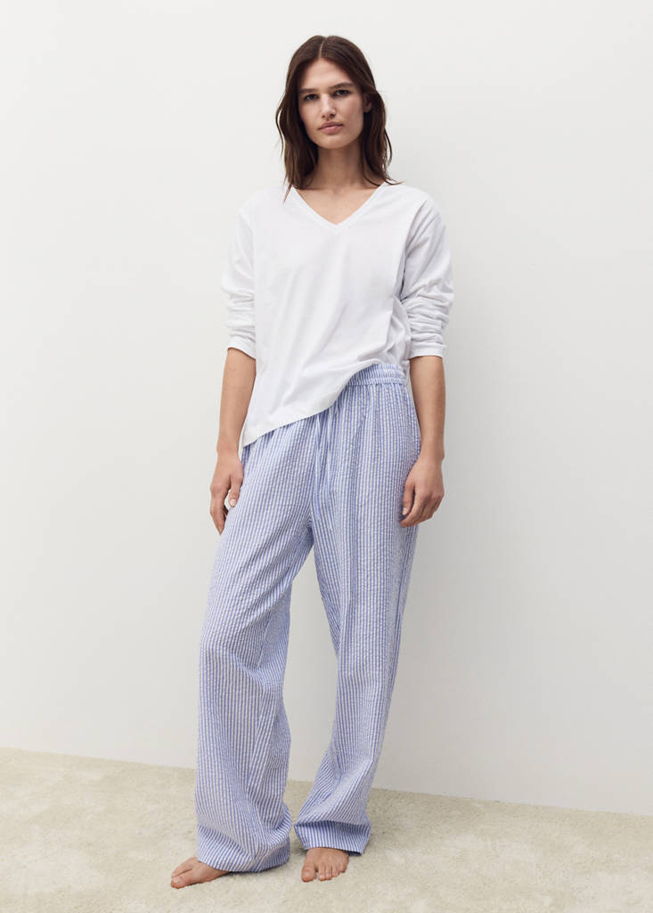 Seersucker striped two-piece pyjamas — China Blue