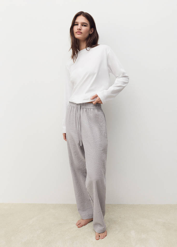 Seersucker striped two-piece pyjamas — Charcoal