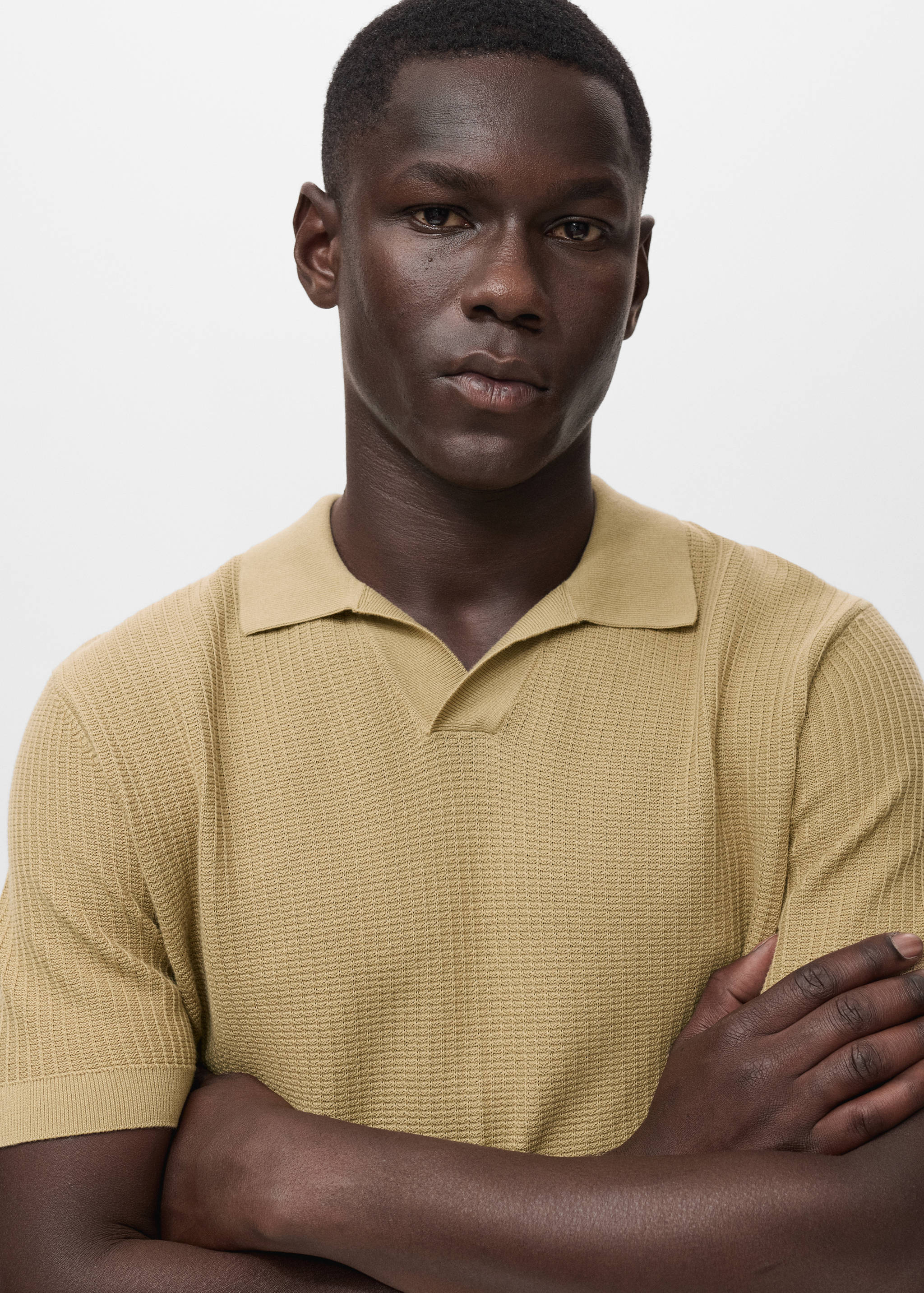 Structured cotton knitted polo shirt - Details of the article 1