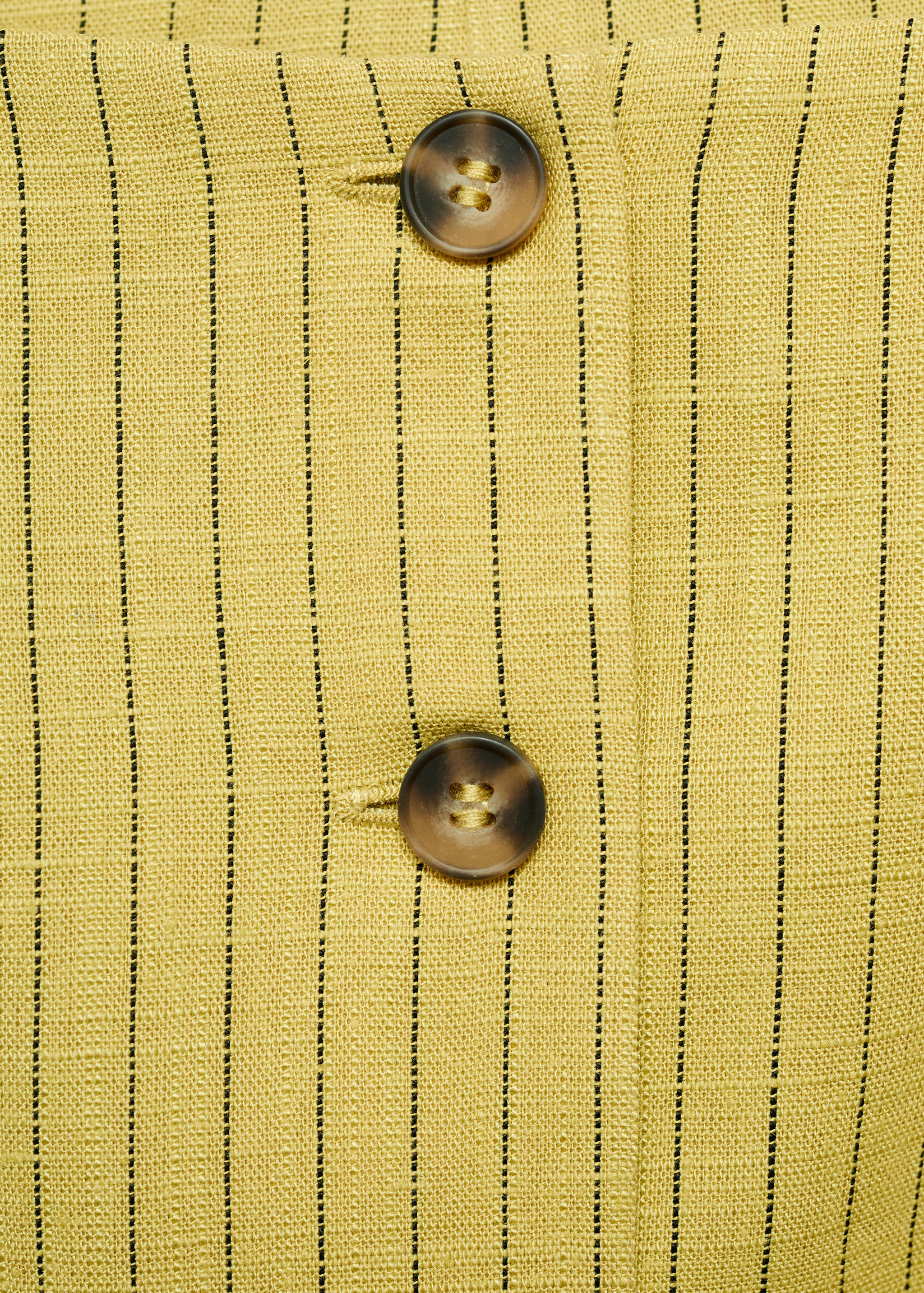 Buttons striped top - Details of the article 8