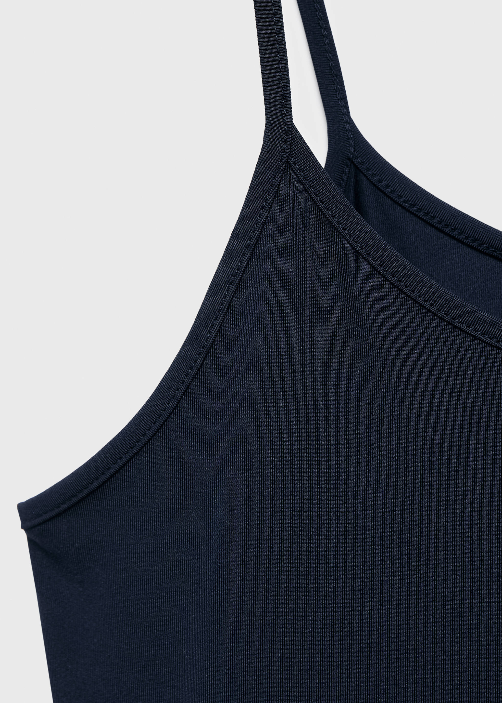 Plain strapless top - Details of the article 8