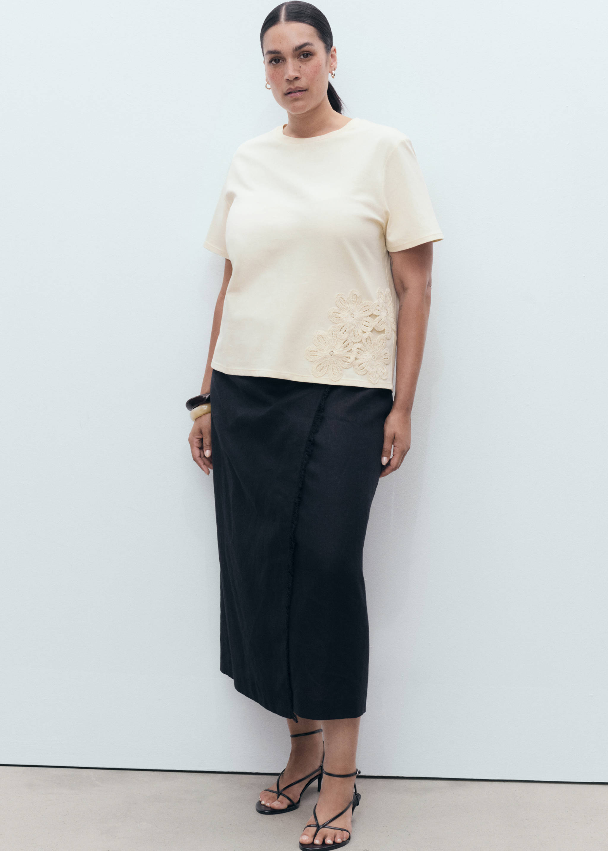 T-shirt coton broderie à fleur - Détail de l'article 3