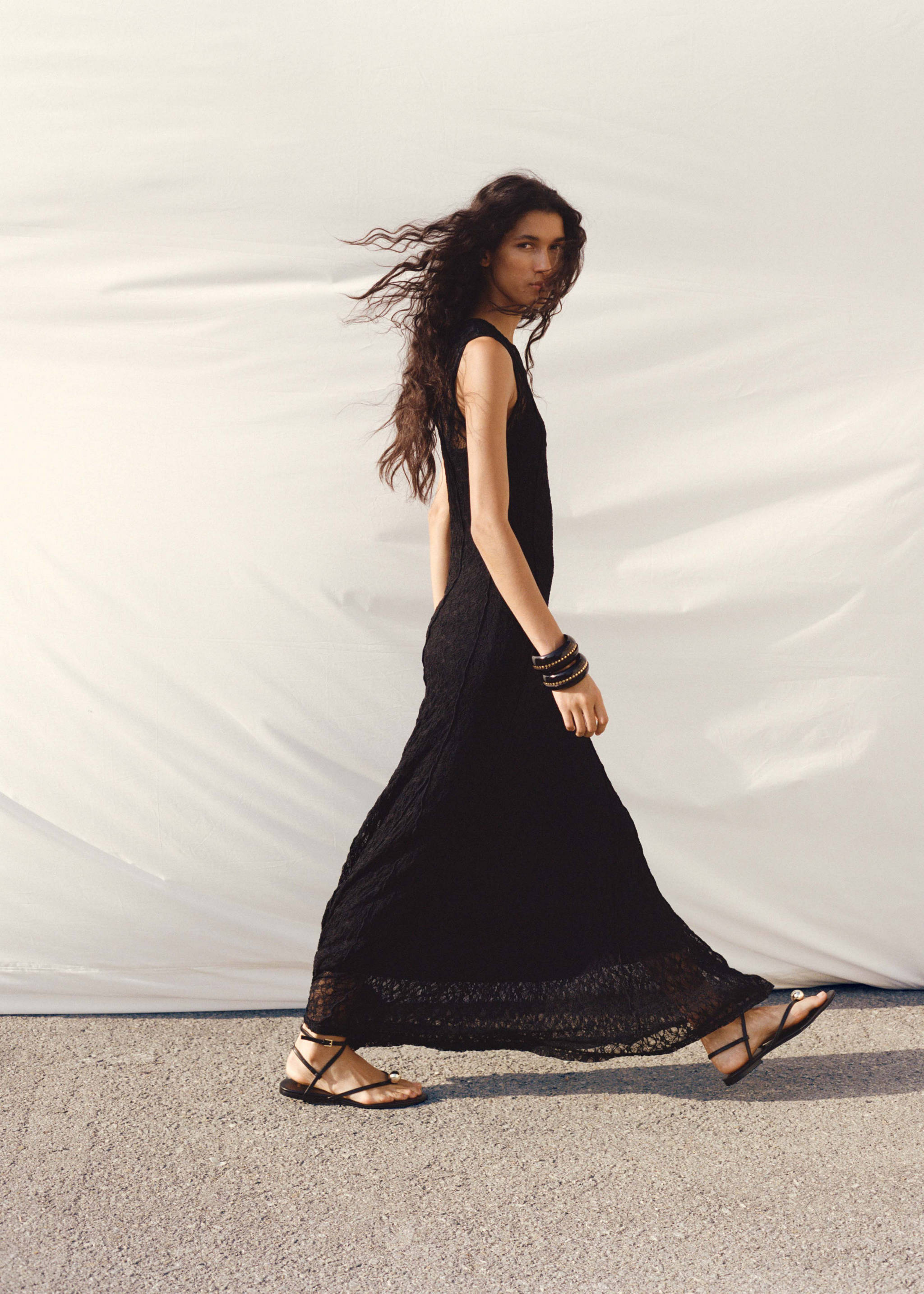 Robe longue dentelle - Détail de l'article 7