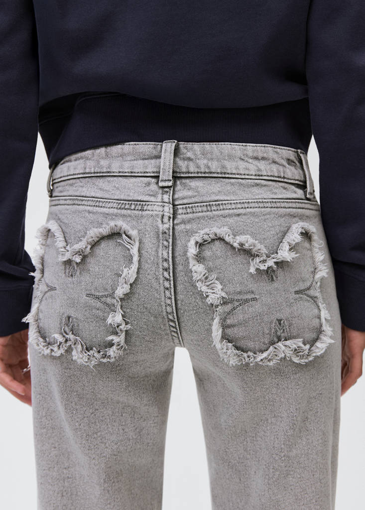 Straight jeans with embroidered butterflies — Denim Grey