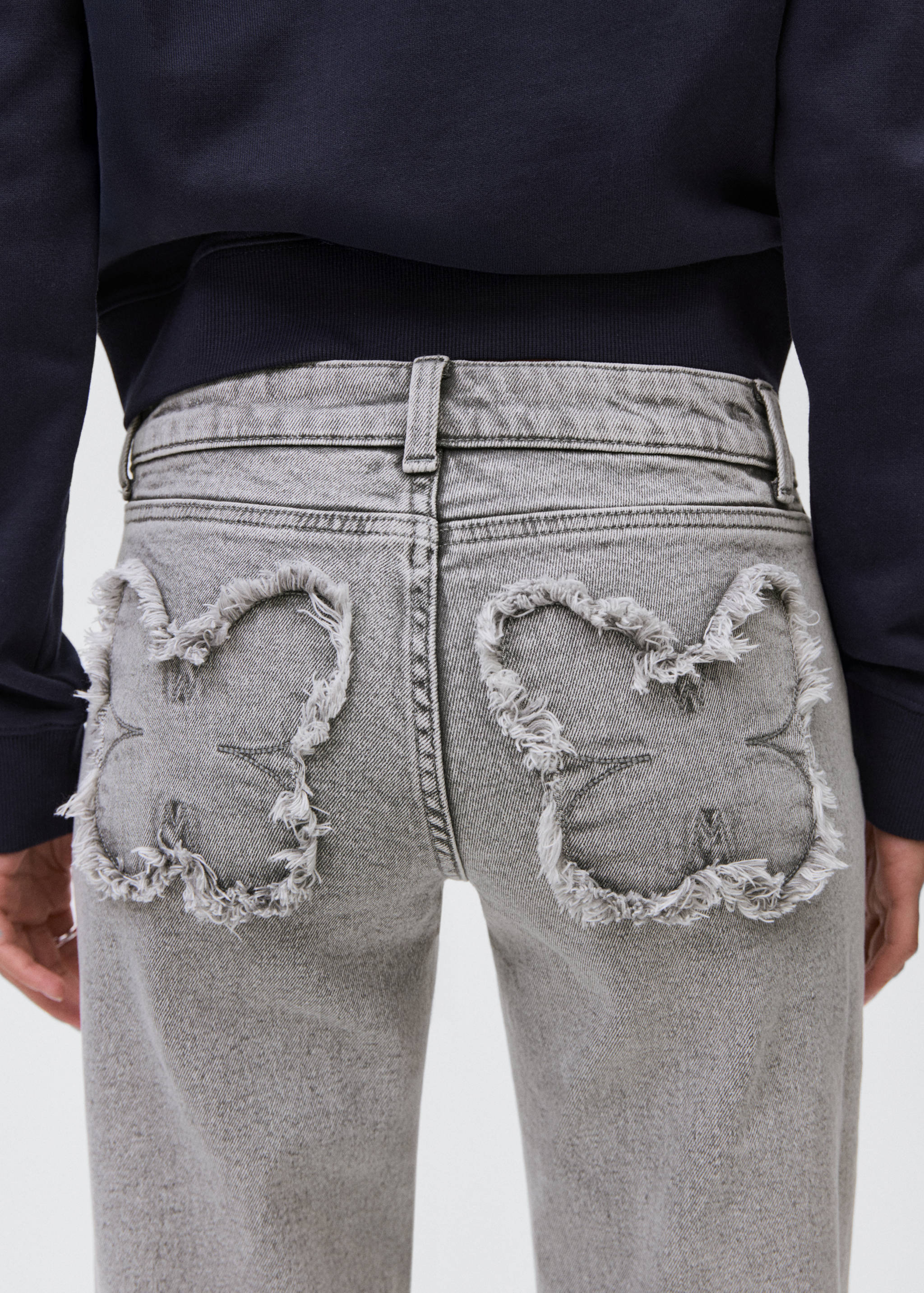 Straight jeans with embroidered butterflies - Details of the article 6