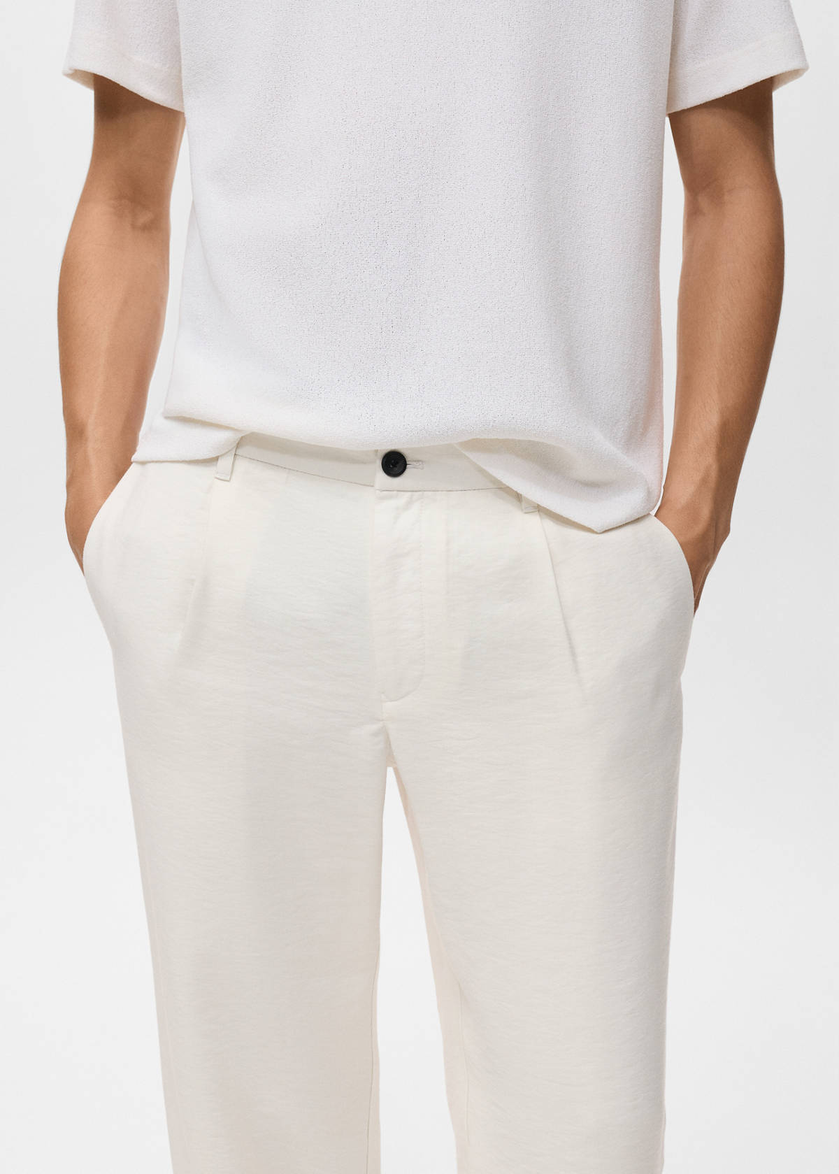 Straight-fit pleated trousers — Off White
