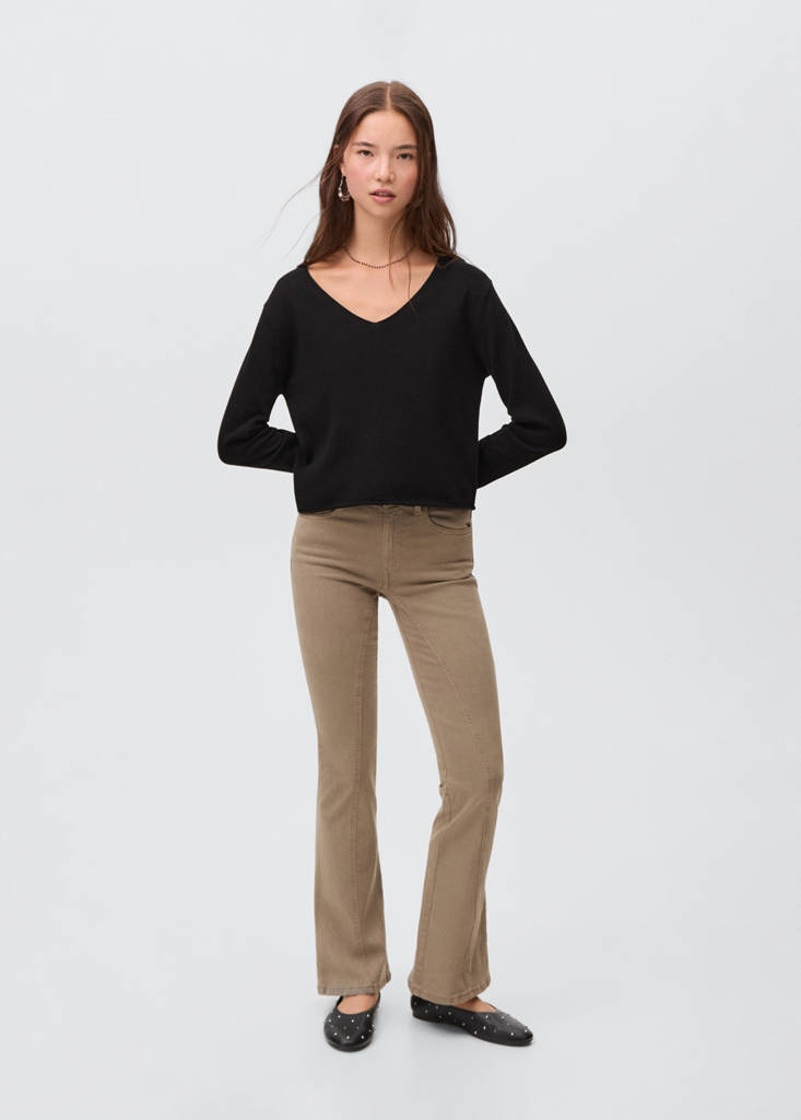 V-neck knit sweater — Charcoal
