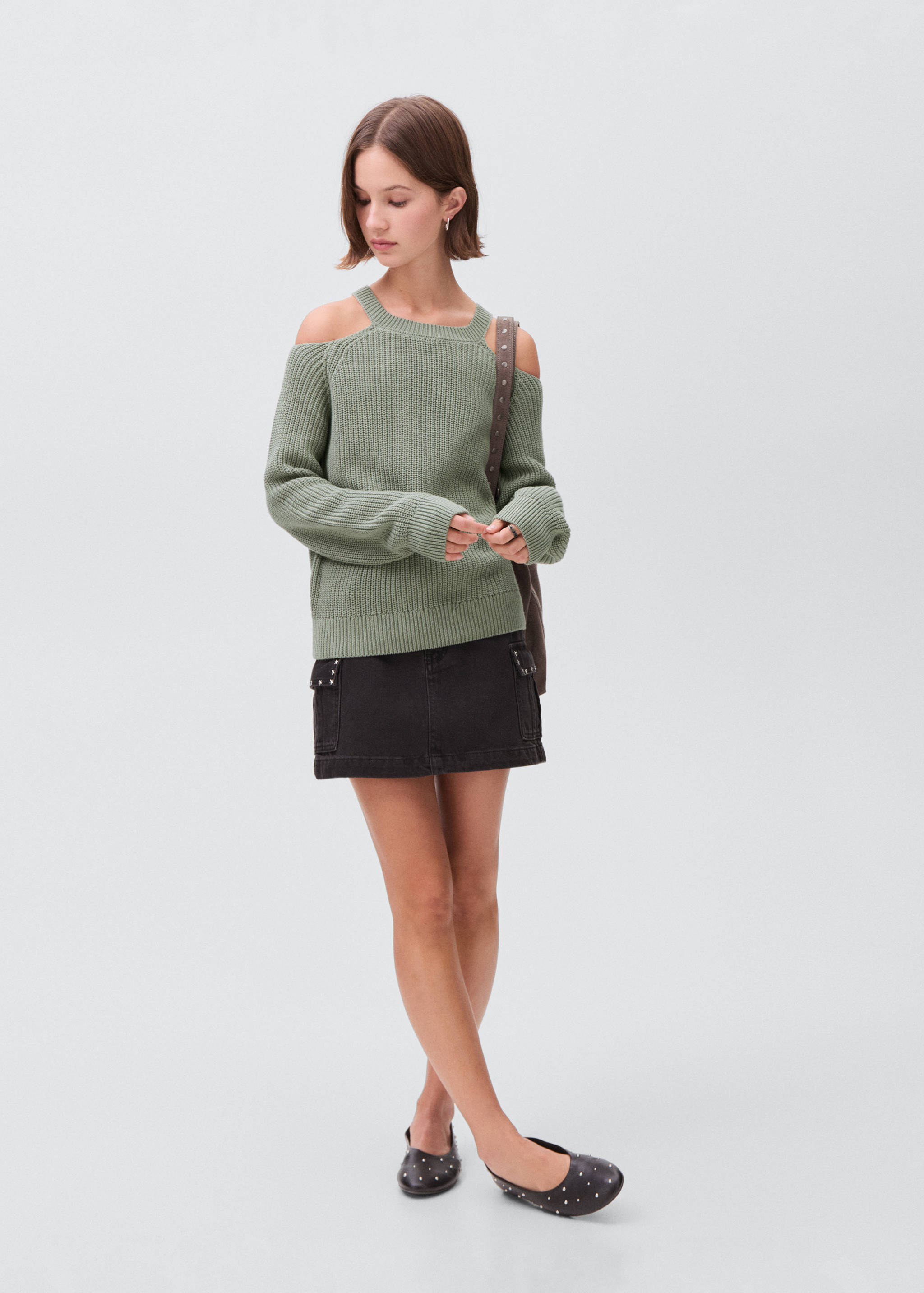 Sweater with cropped sleeves - General plane
