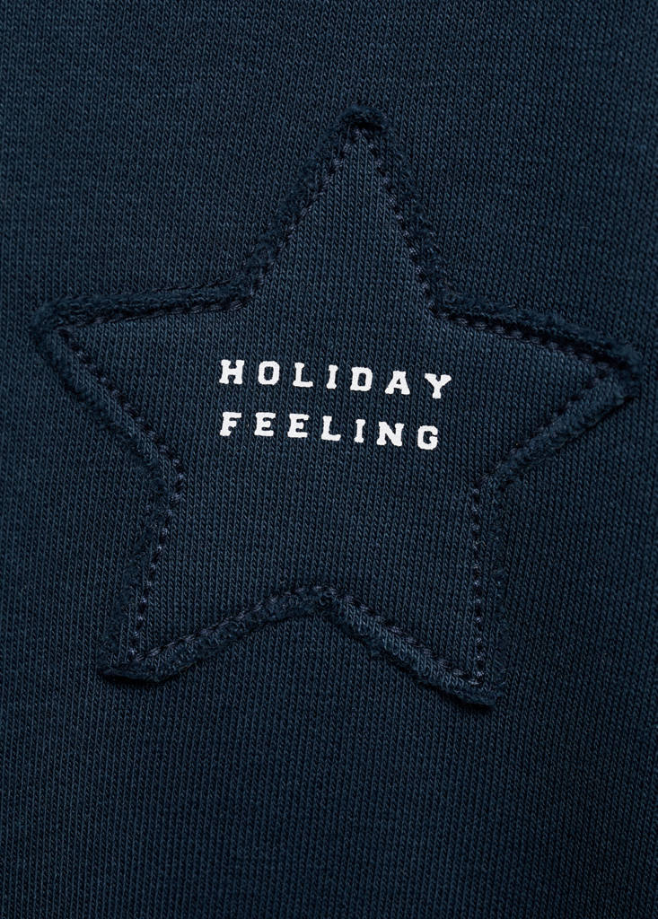 Sweatshirt with embroidered star — Navy