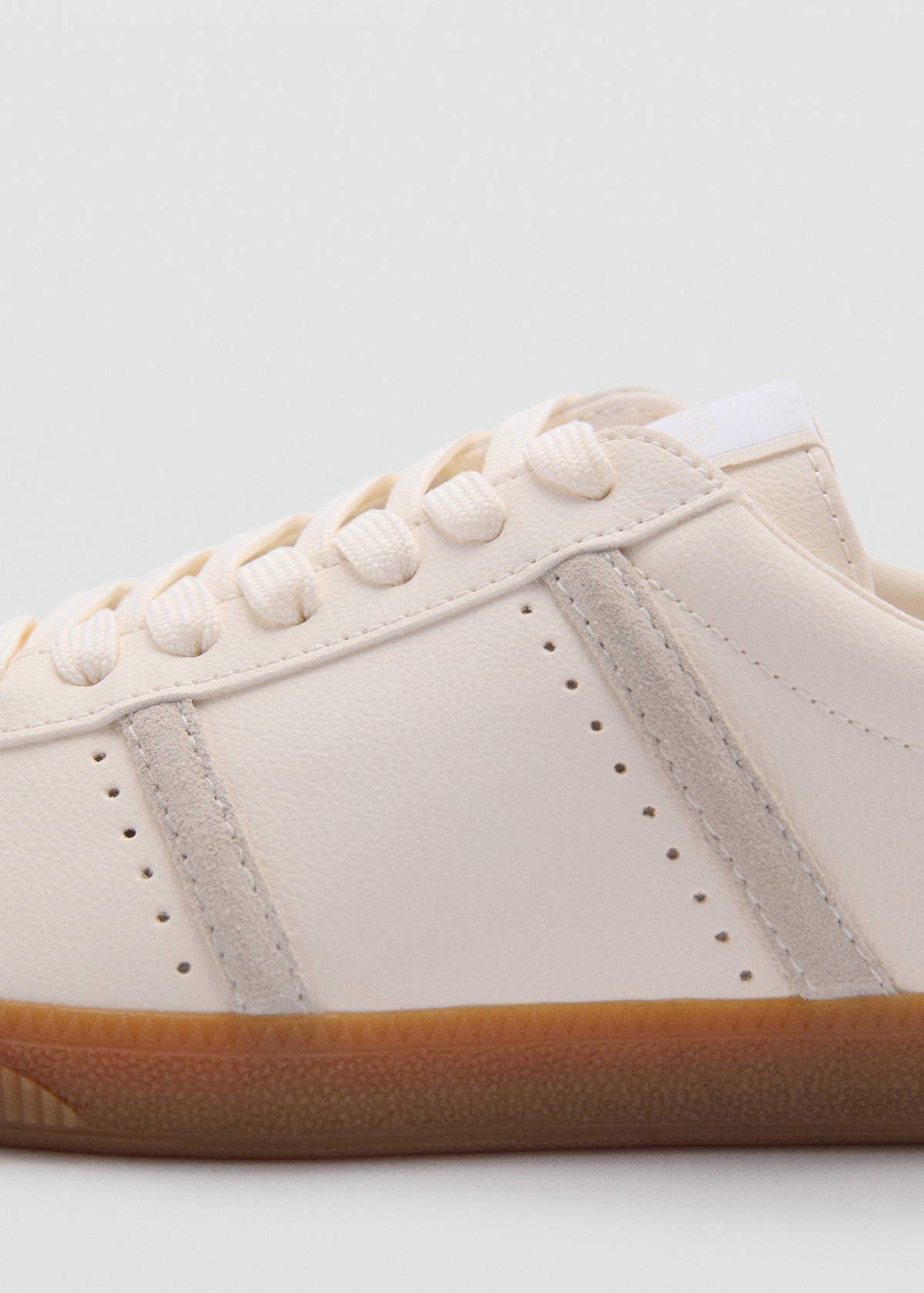 Contrast panel sneakers — White
