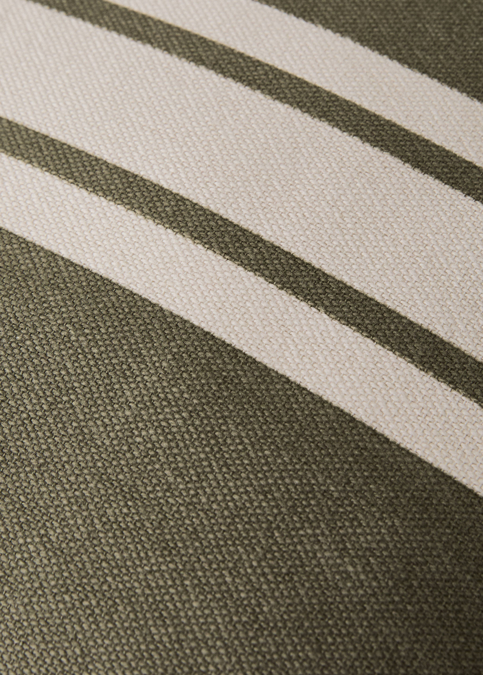 Cotton cushion cover with printed stripes 45x45 cm - Details of the article 3