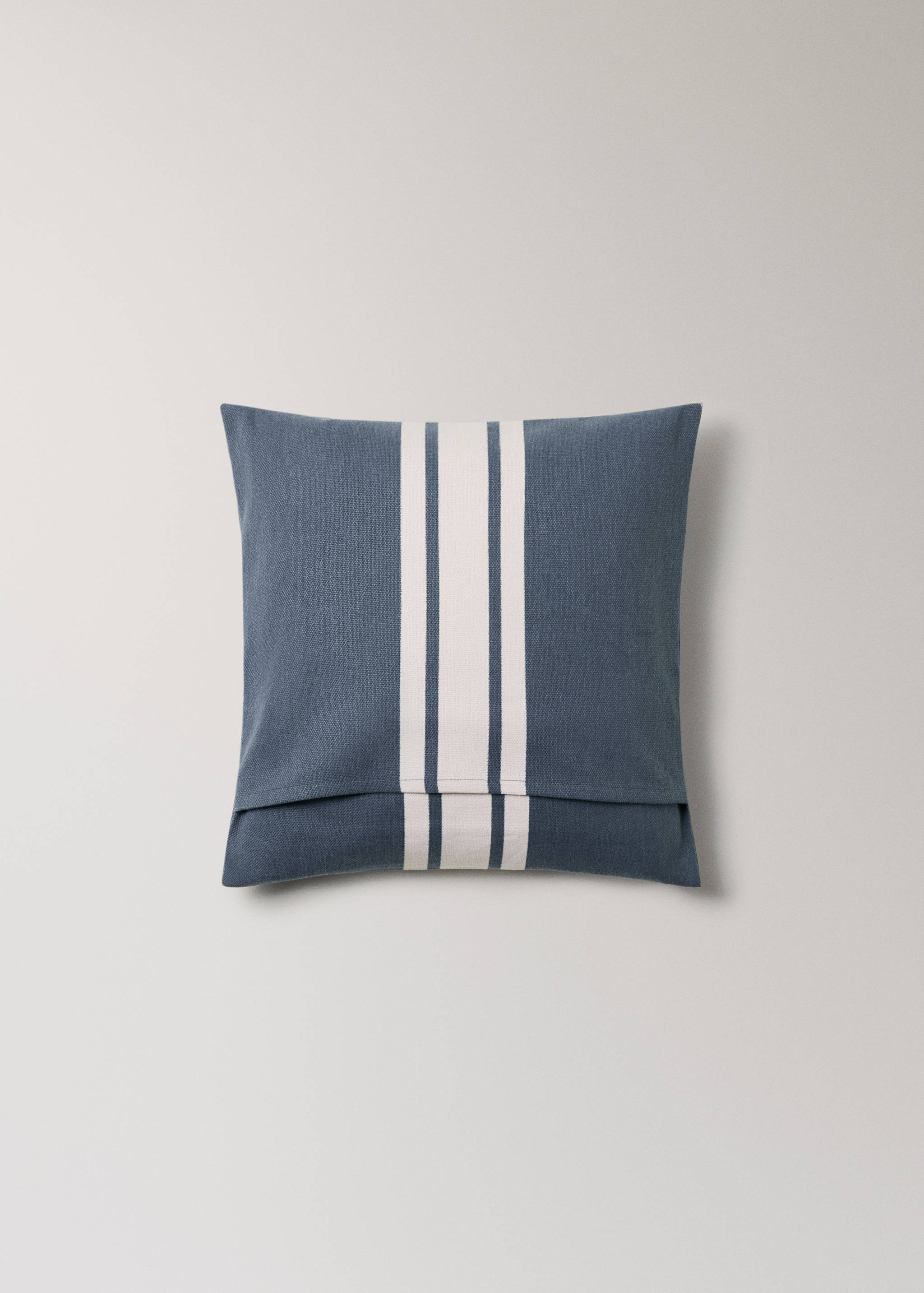 Cotton cushion cover with printed stripes 45x45 cm - Details of the article 1