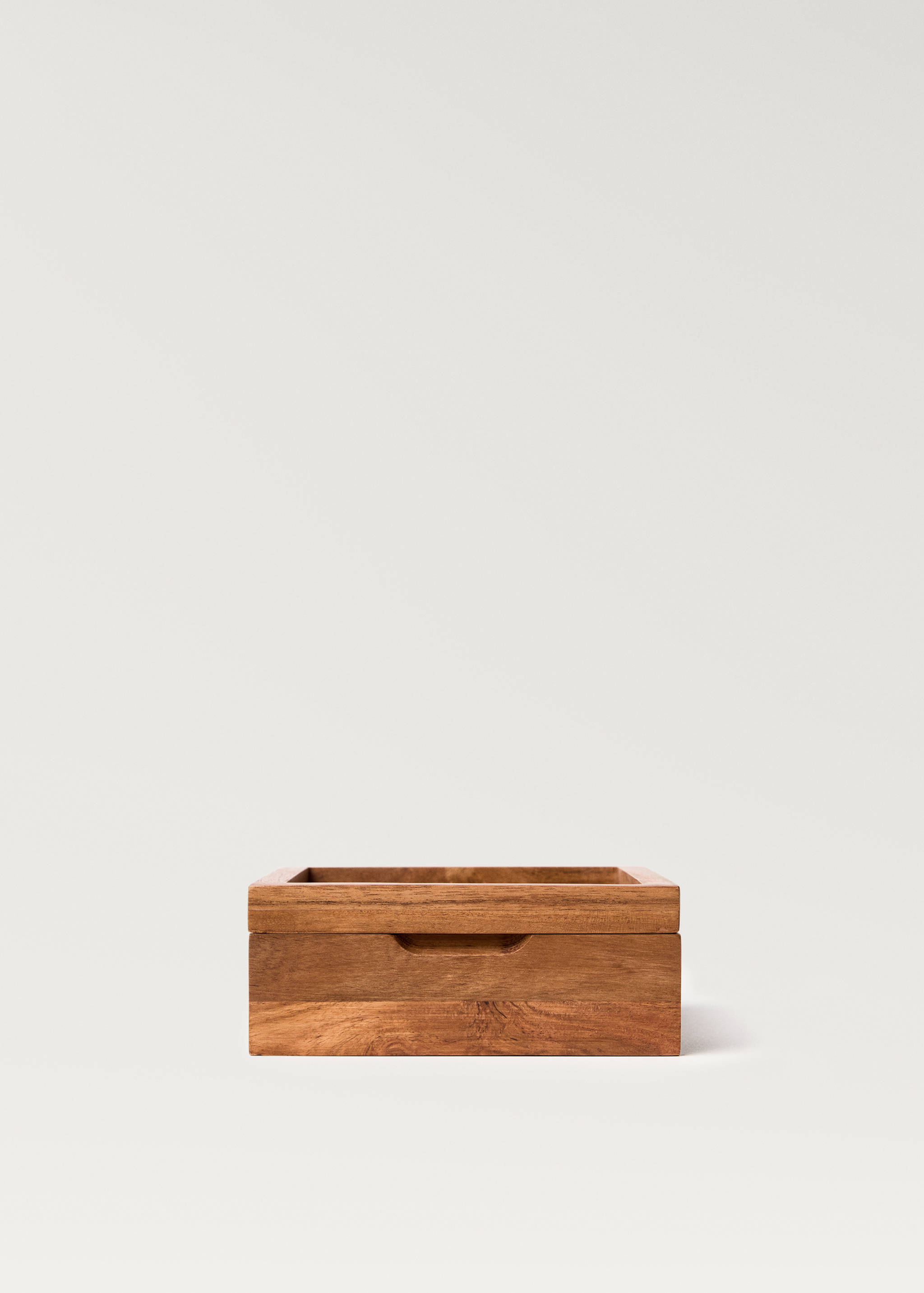 Medium wooden jewelry box - Article without model