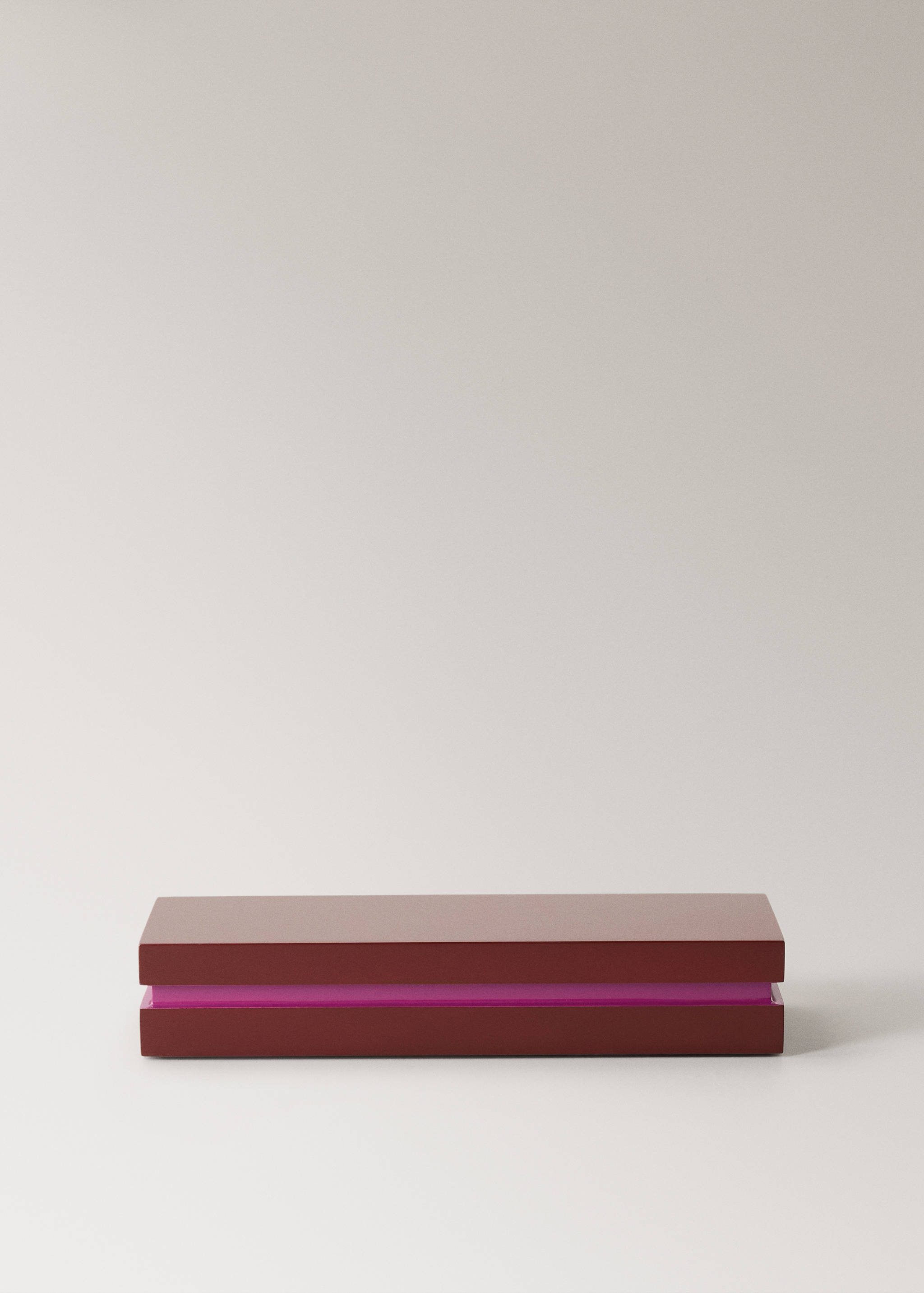 Caja lacada bicolor rectangular - Artículo sin modelo