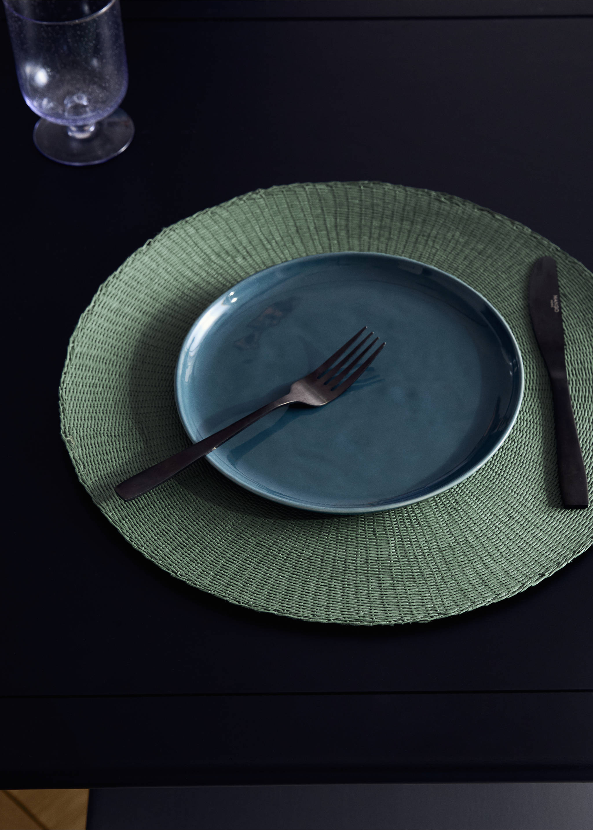 Coloured paper placemat - General plane, Green. Ref: 17013324-00.