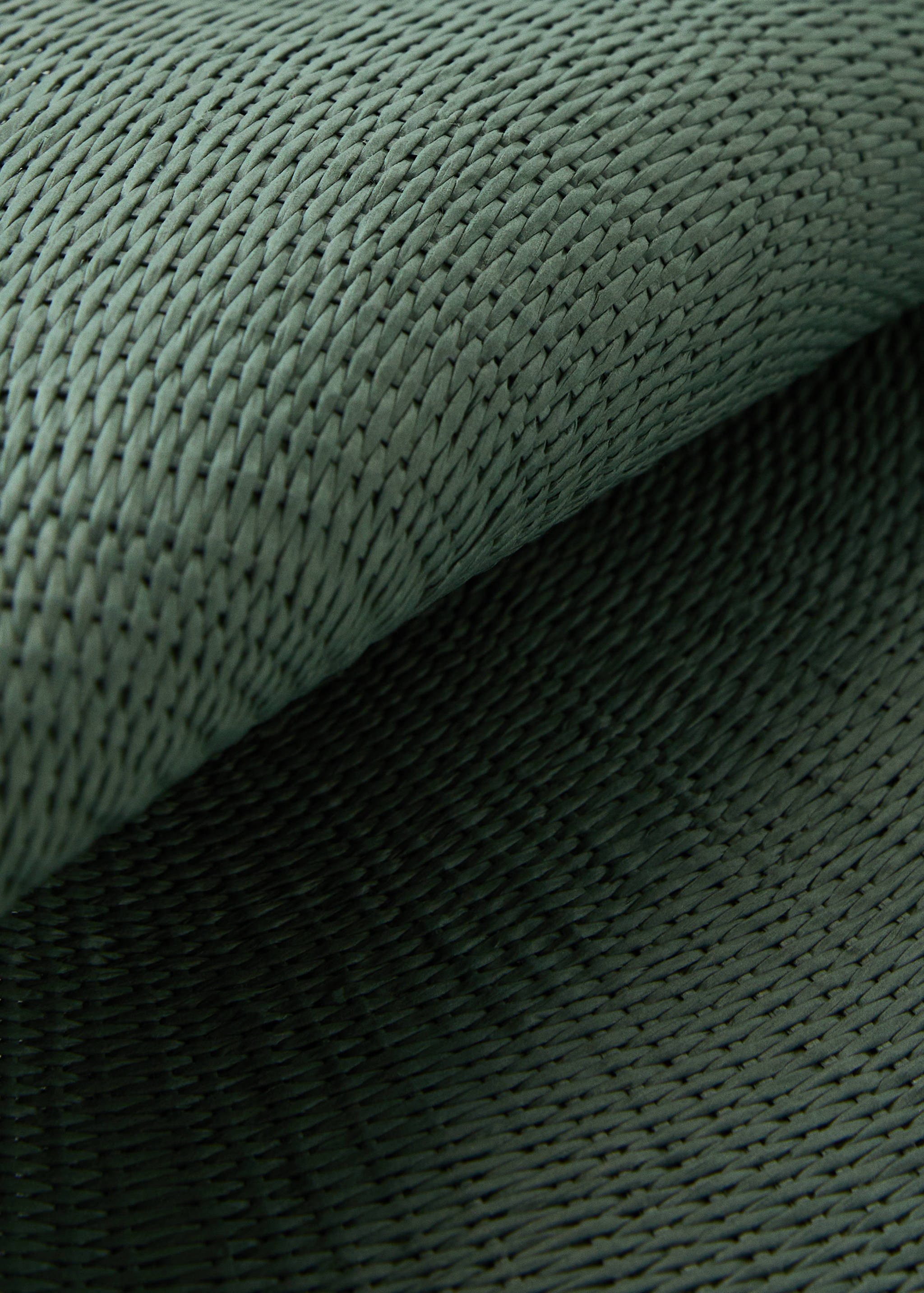 Coloured paper placemat - Details of the article 1