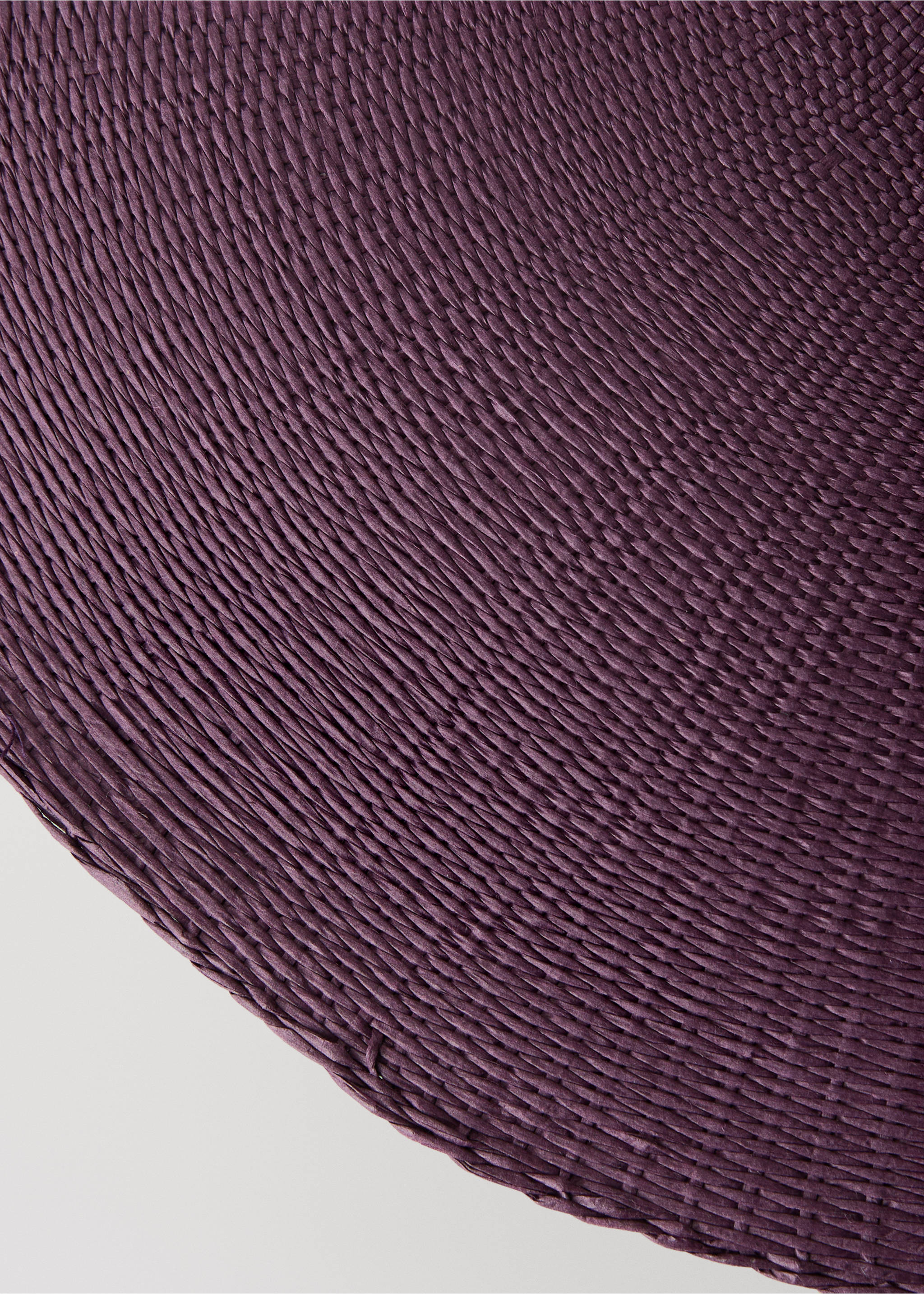Coloured paper placemat - Details of the article 2, Plum. Ref: 17013324-00.
