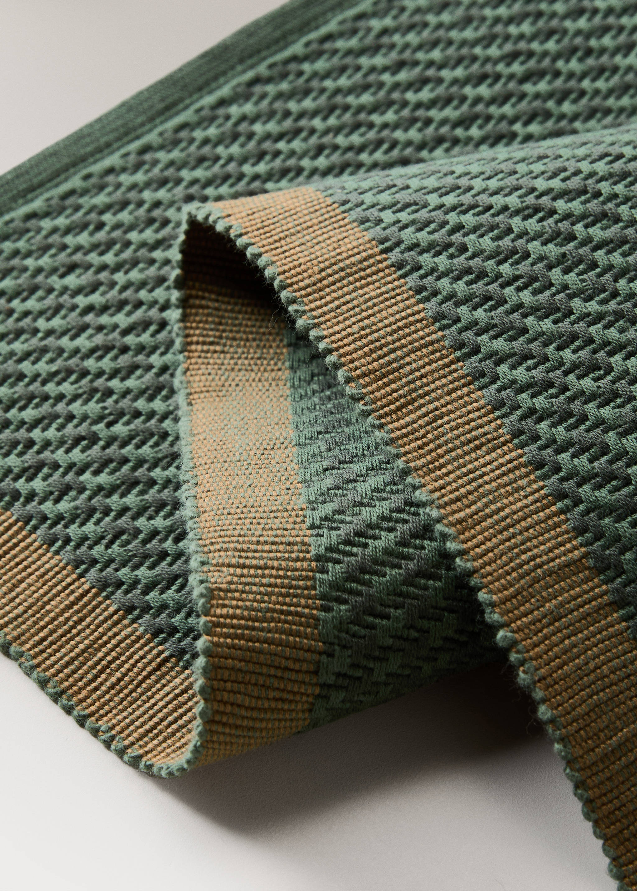 100% cotton check placemat - Details of the article 2