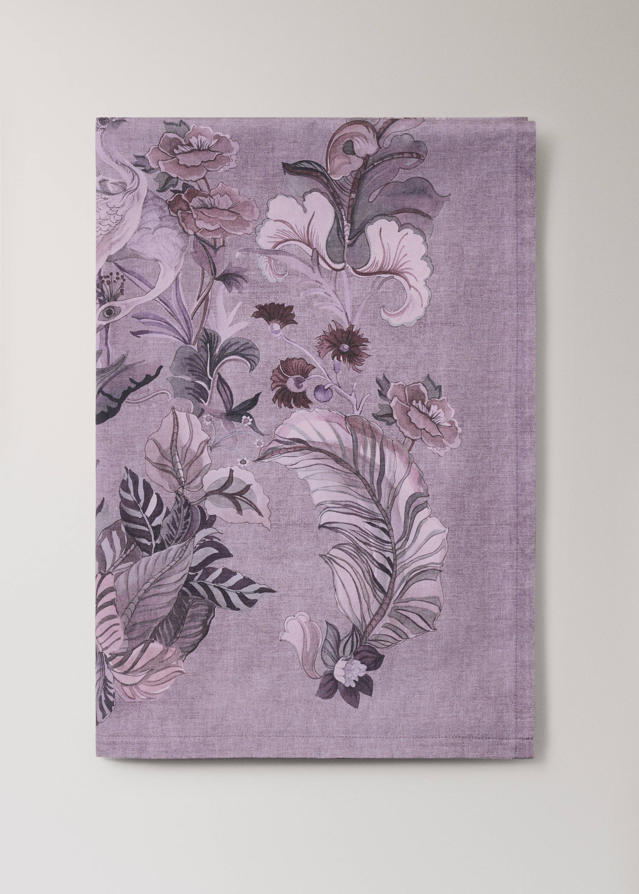 Cotton tablecloth with floral design for 6 to 8 diners - Details of the article 3