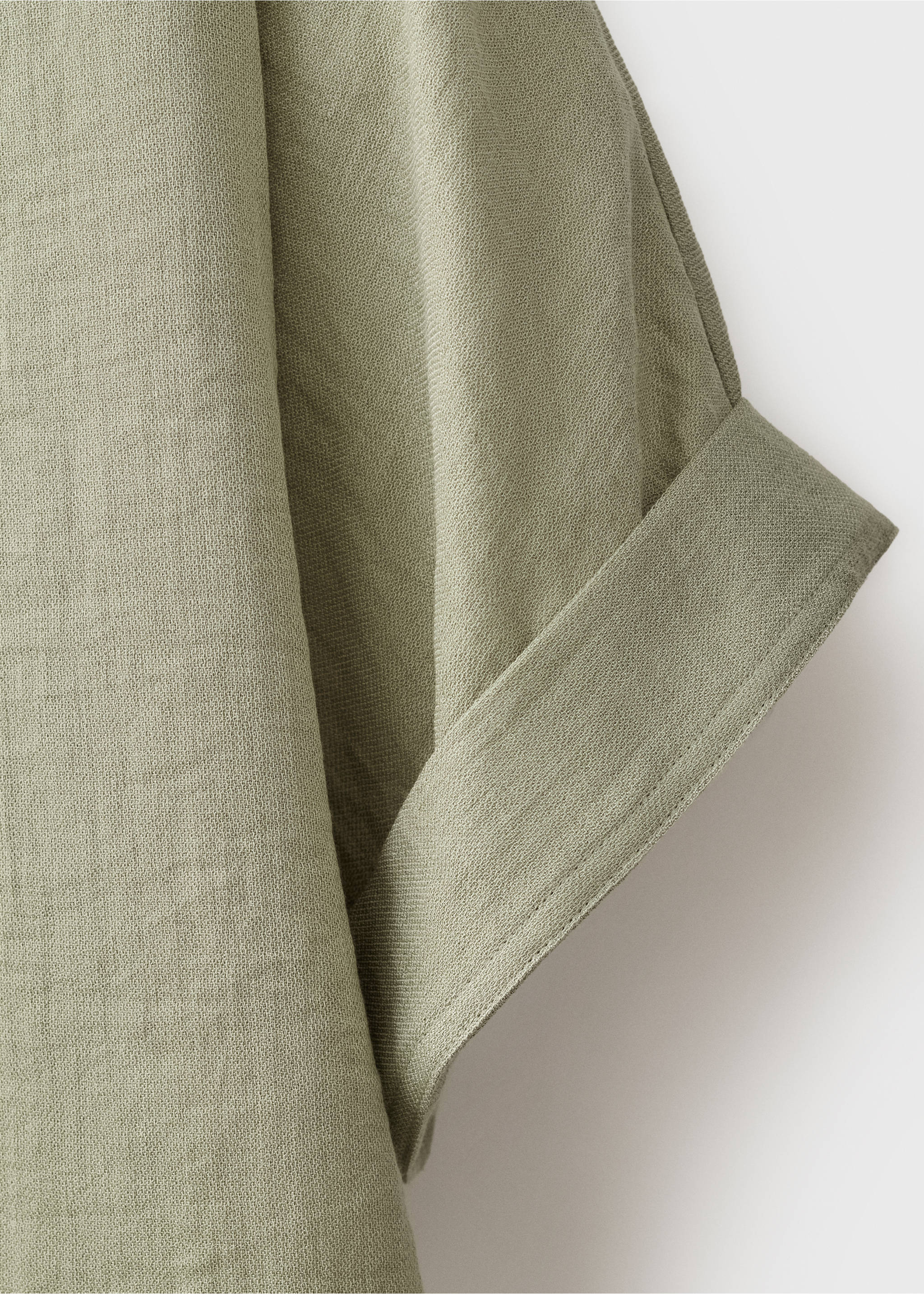 Oversized blouse with turn-up sleeves - Details of the article 8, Aqua Green. Ref: 17013797-00.