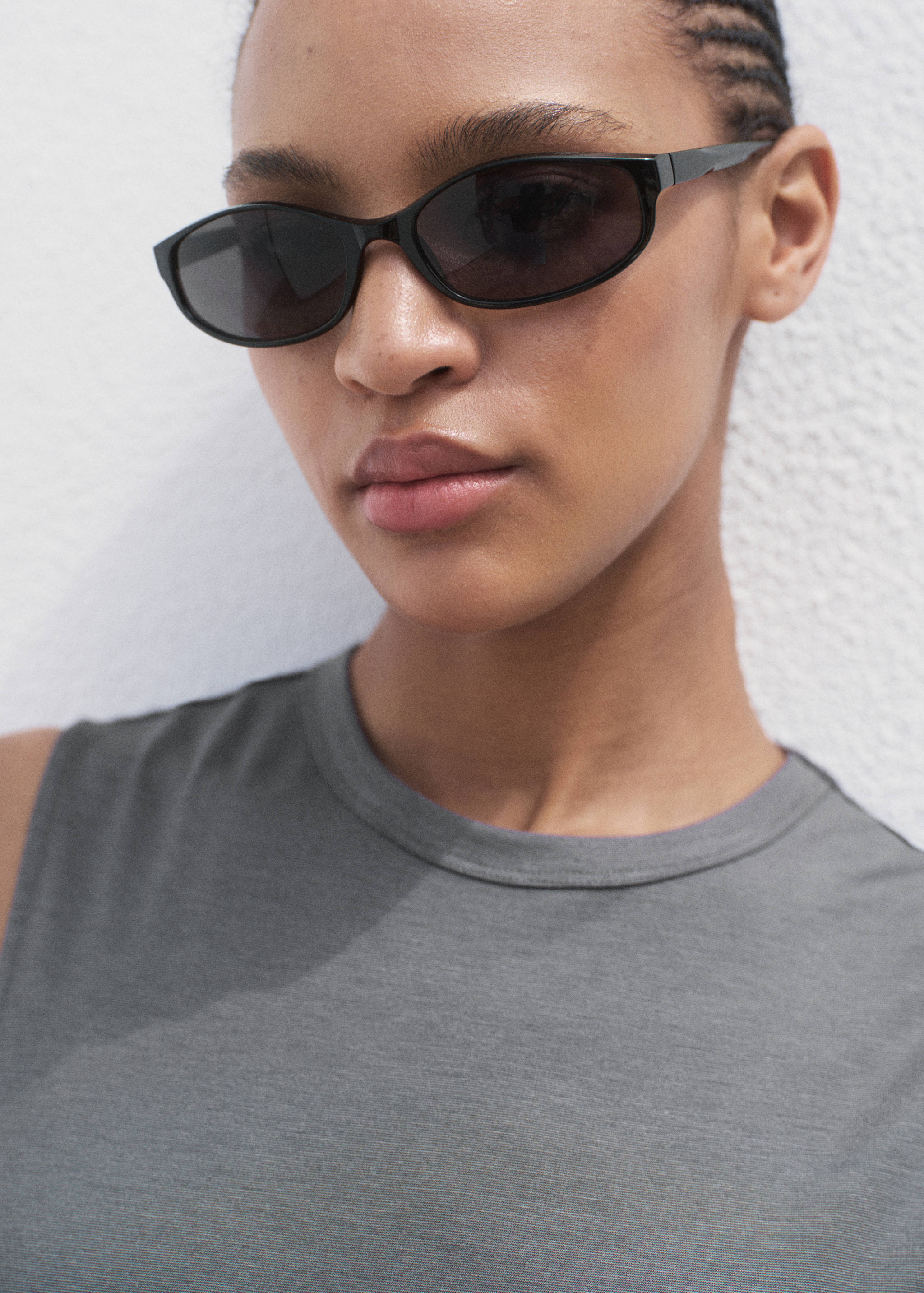 Vestido midi com cinto - Pormenor do artigo 1