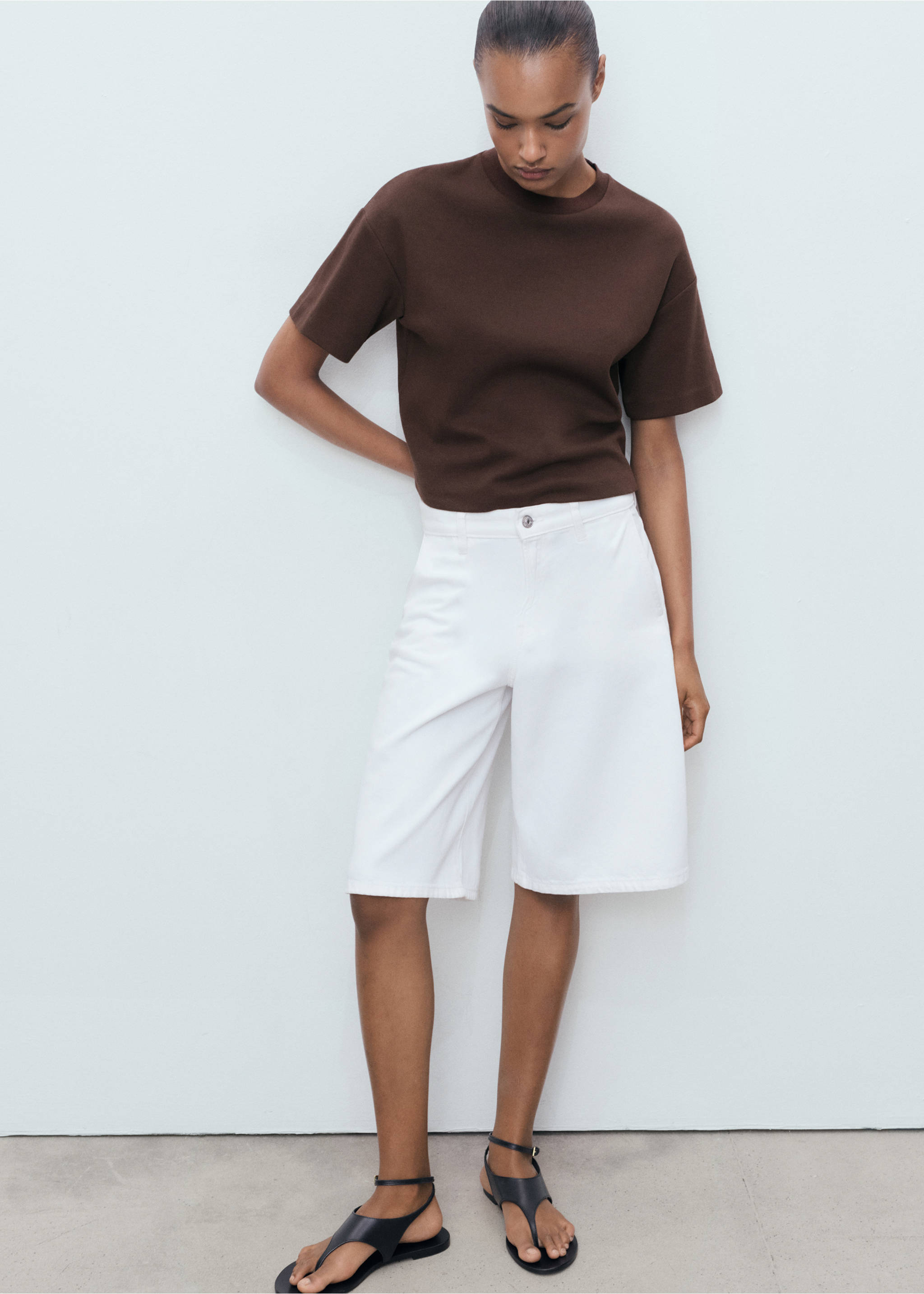 Cotton short-sleeved t-shirt - Details of the article 3, Brown. Ref: 17014099-00.