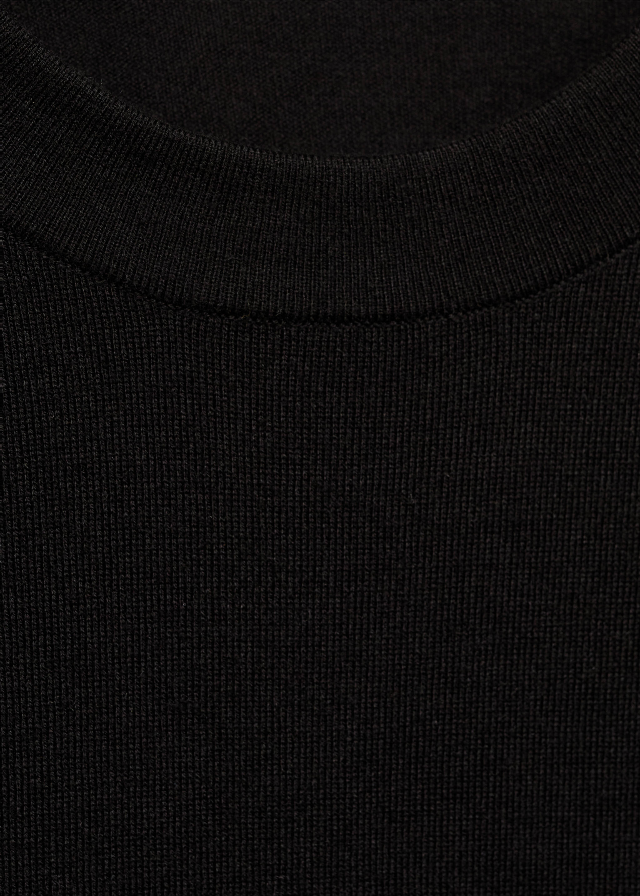 Jersey punto fino manga corta - Detalle del artículo 8, Negro. Ref: 17014104-00.