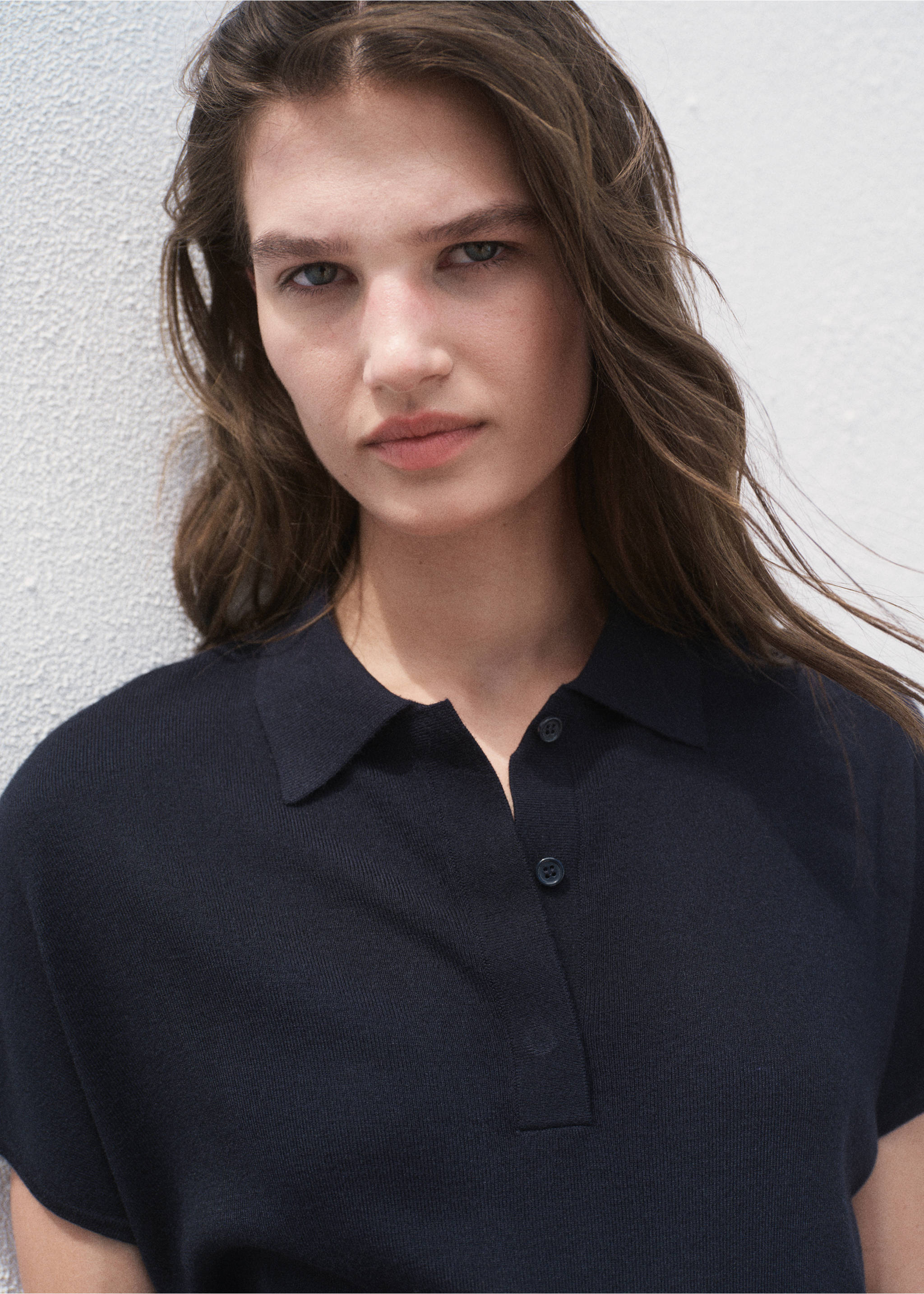 Short-sleeved polo-neck sweater - Details of the article 1, Navy. Ref: 17014105-00.