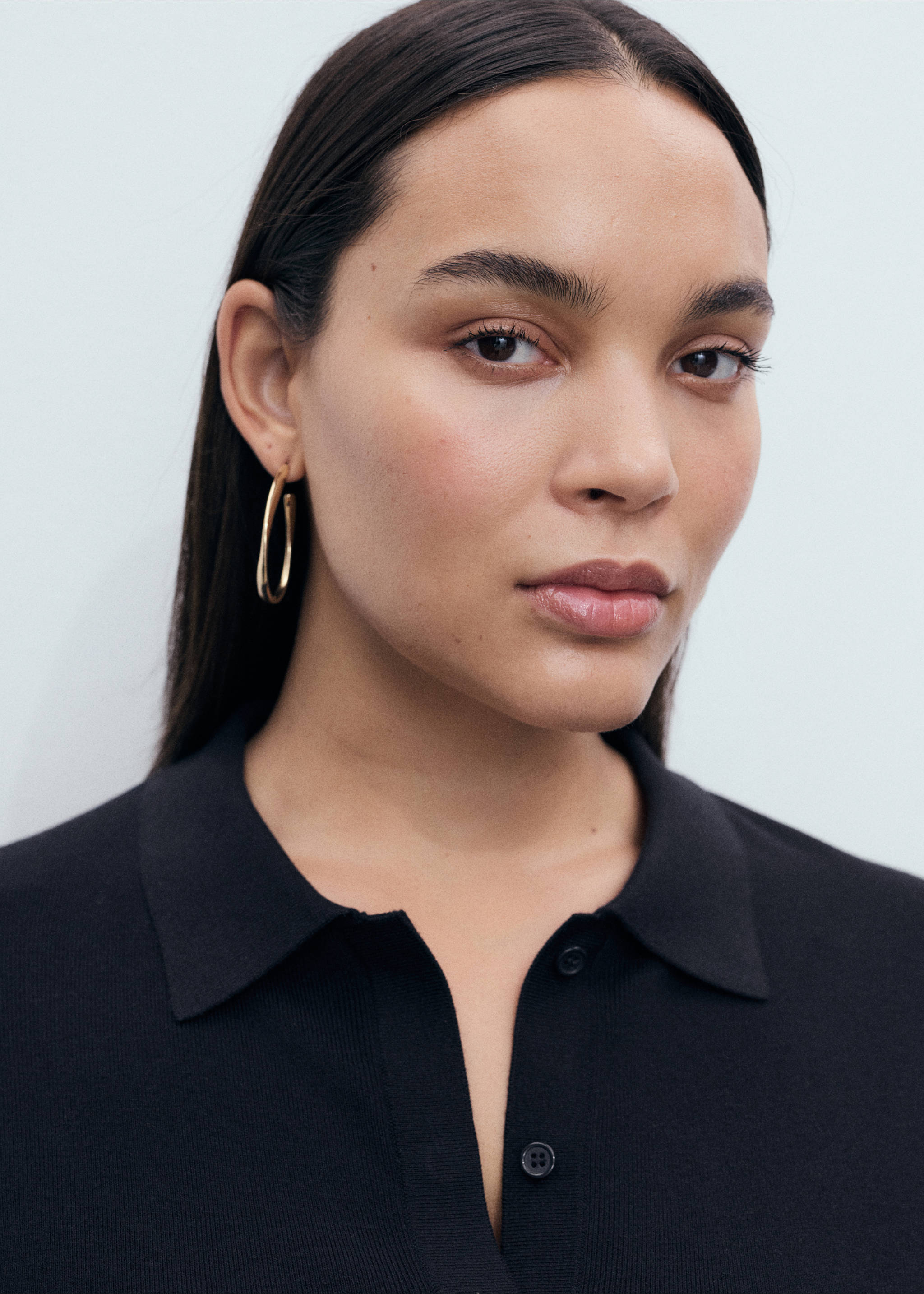 Short-sleeved polo-neck sweater - Details of the article 4, Navy. Ref: 17014105-00.