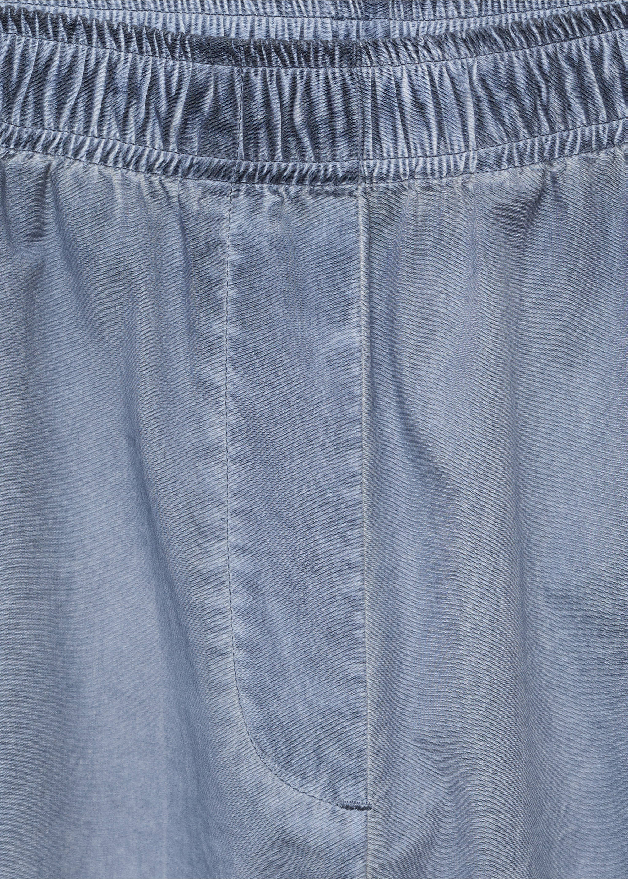 Chemise coton garment-dyed - Détail de l'article 8, Bleu encre. Ref: 17014112-00.