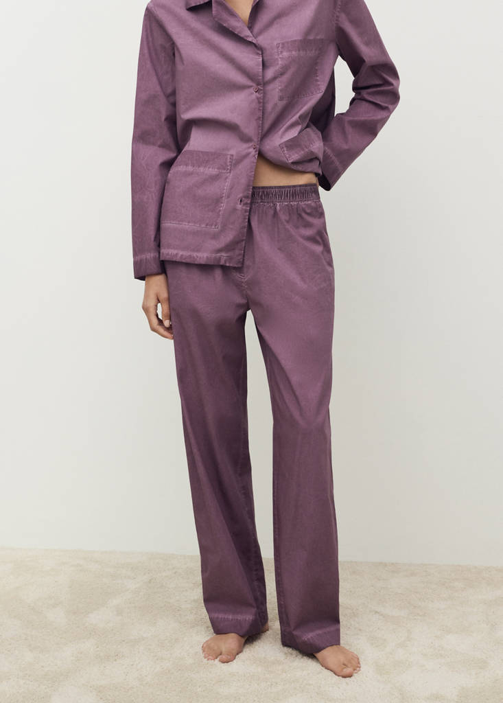 Garment-dyed cotton long trousers — Plum