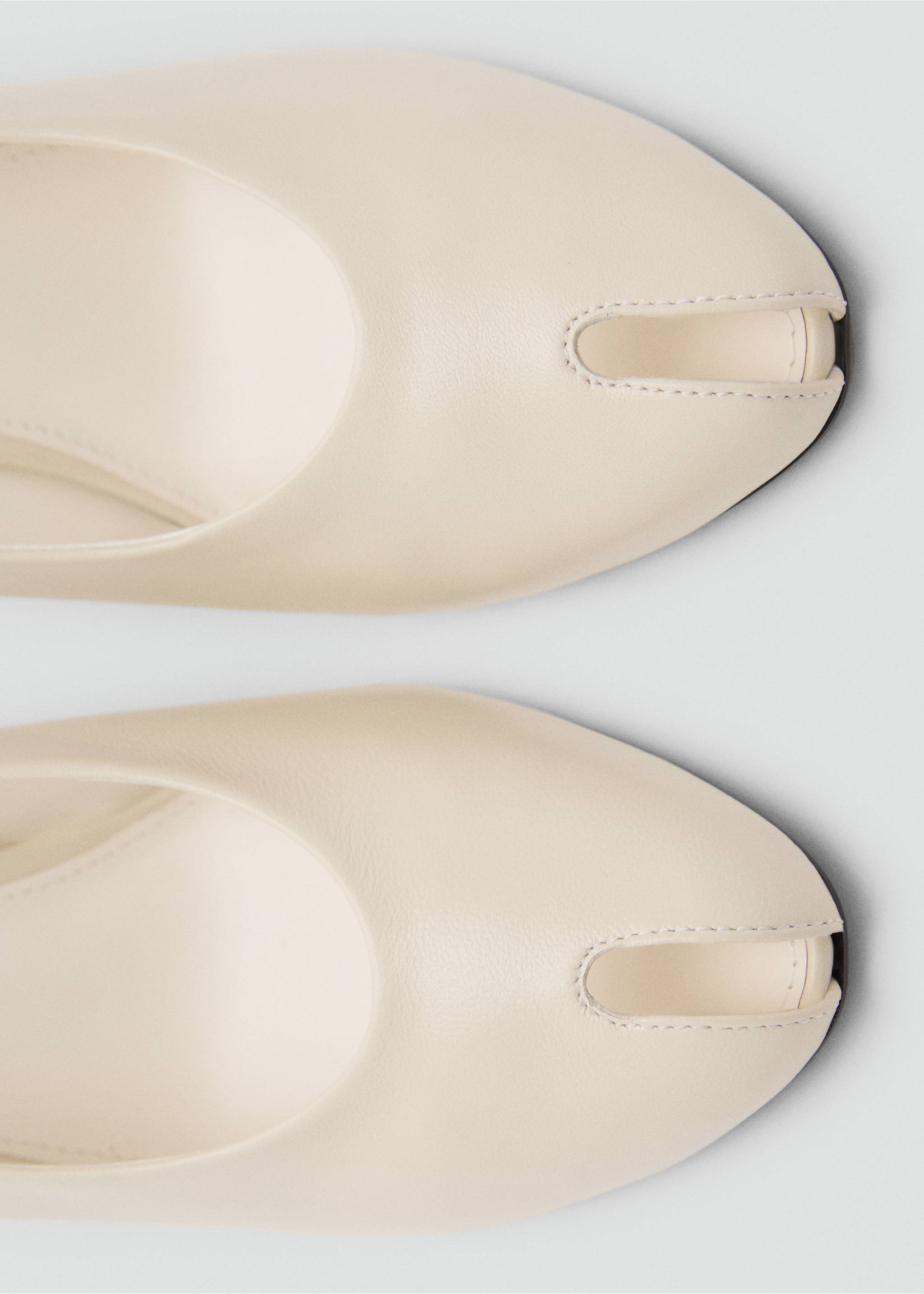 Кожаные туфли на каблуке, с вырезом на носке - Деталь изделия 2, Экрю. Ref: 17014119-00.