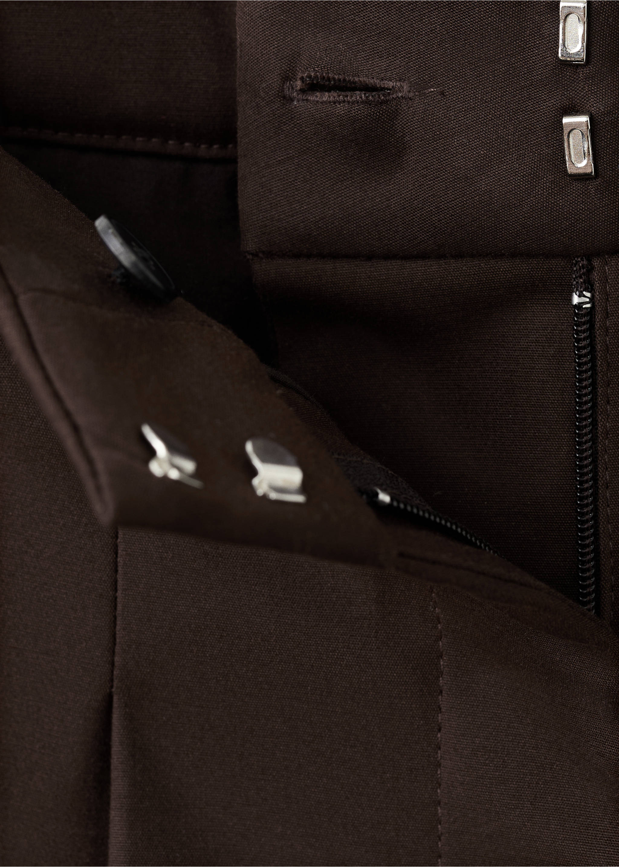Pleated wide leg trousers - Details of the article 8, Chocolate. Ref: 17014122-00.