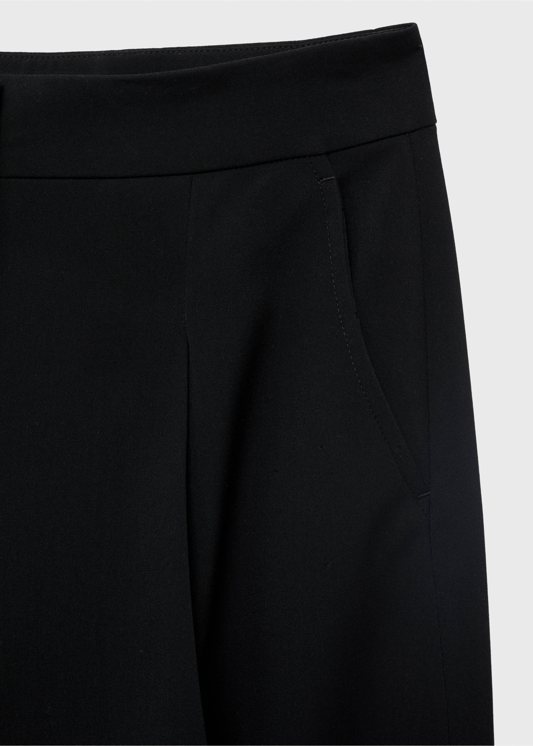 Pleated wide leg trousers - Details of the article 8, Black. Ref: 17014122-00.