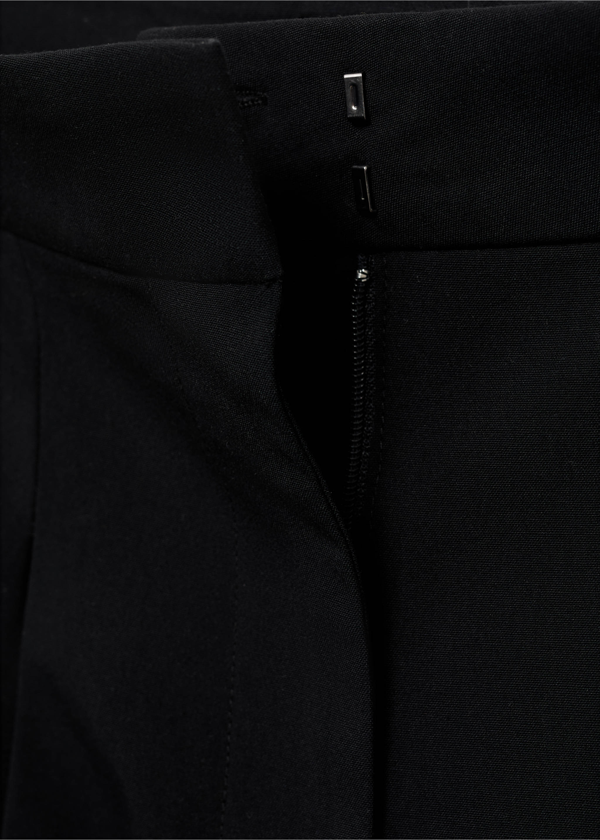Pleated wide leg trousers - Details of the article 0, Black. Ref: 17014122-00.