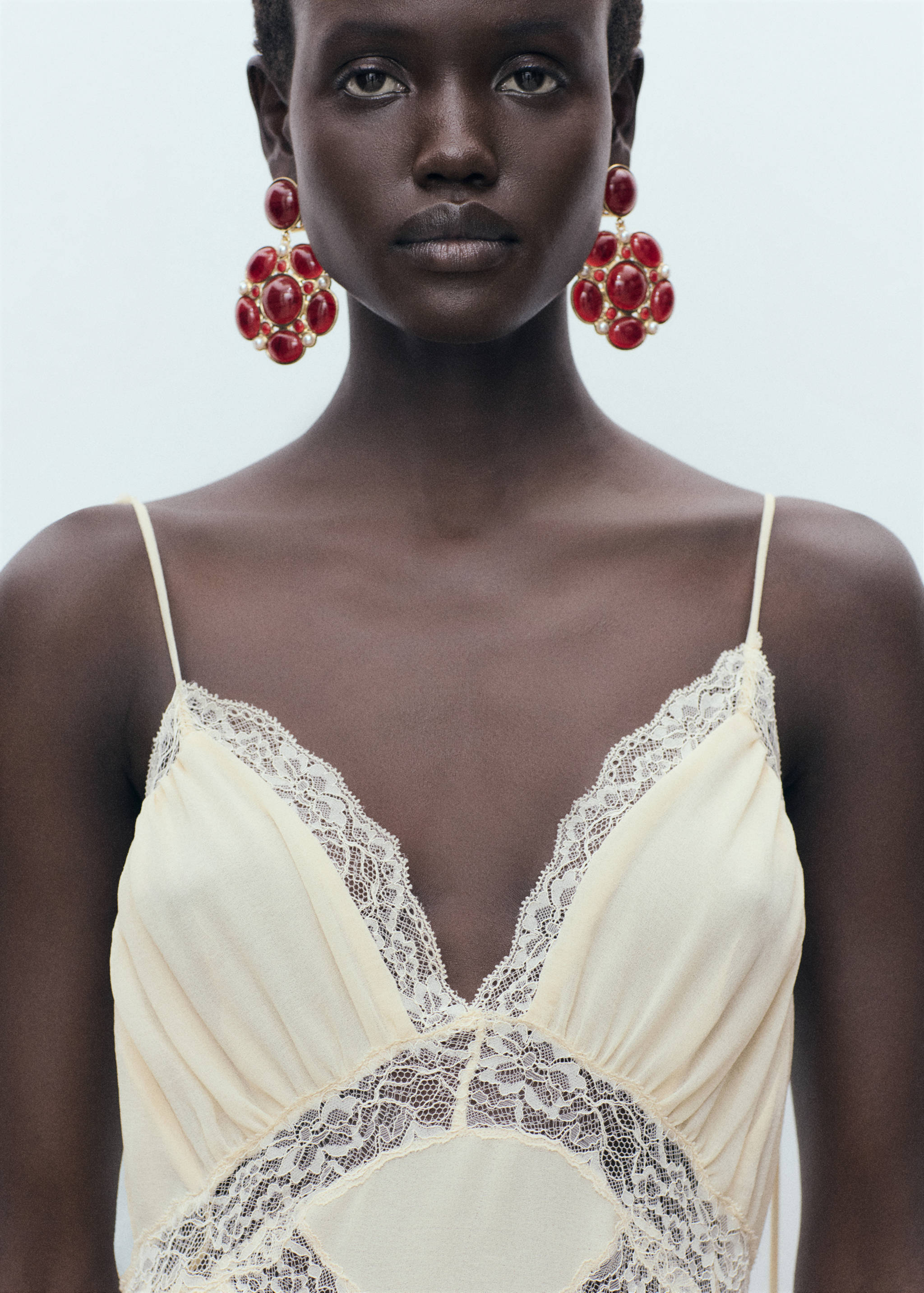 Resin stud earrings - General plane