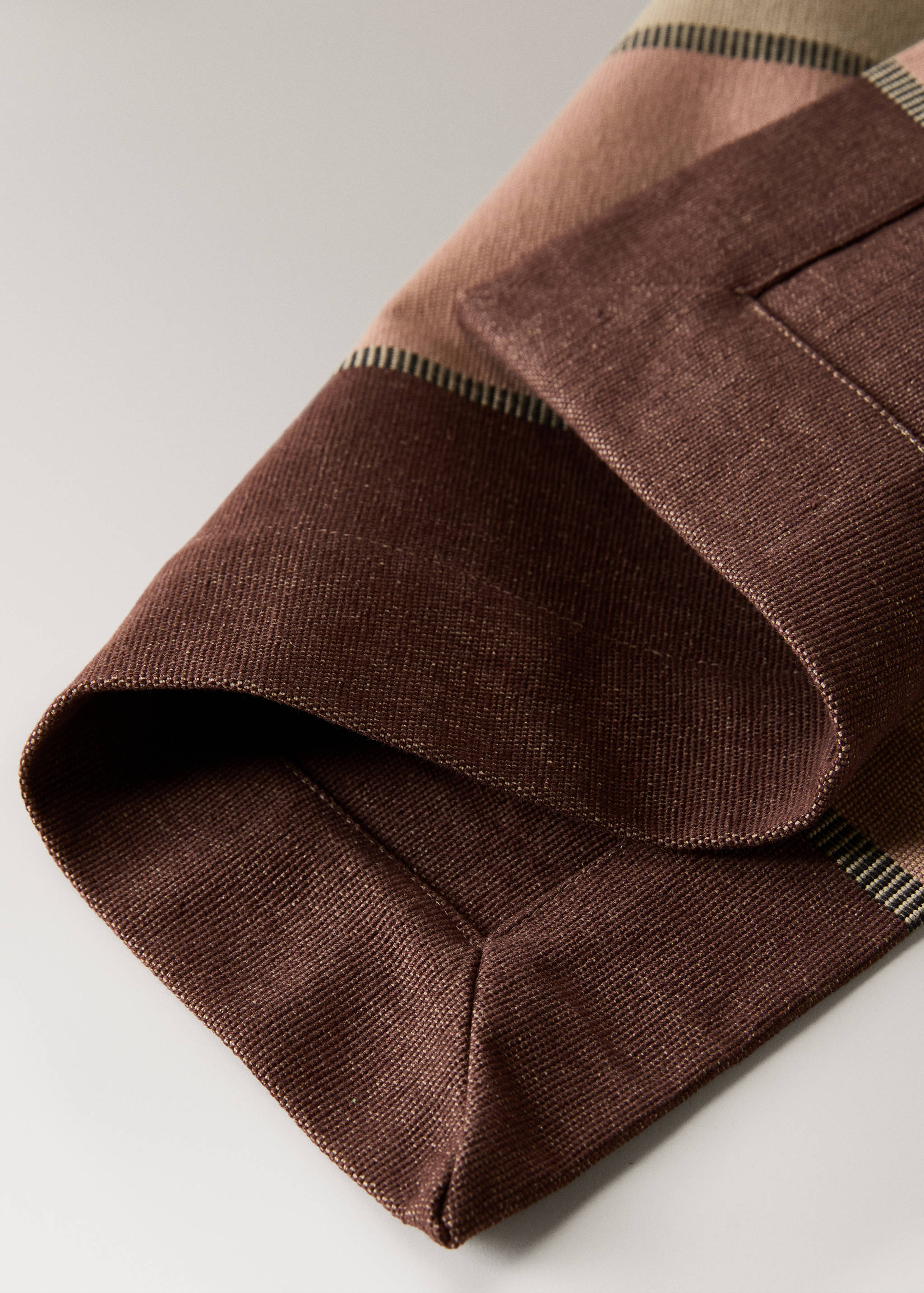 Cotton placemats with coloured stripes - Details of the article 1