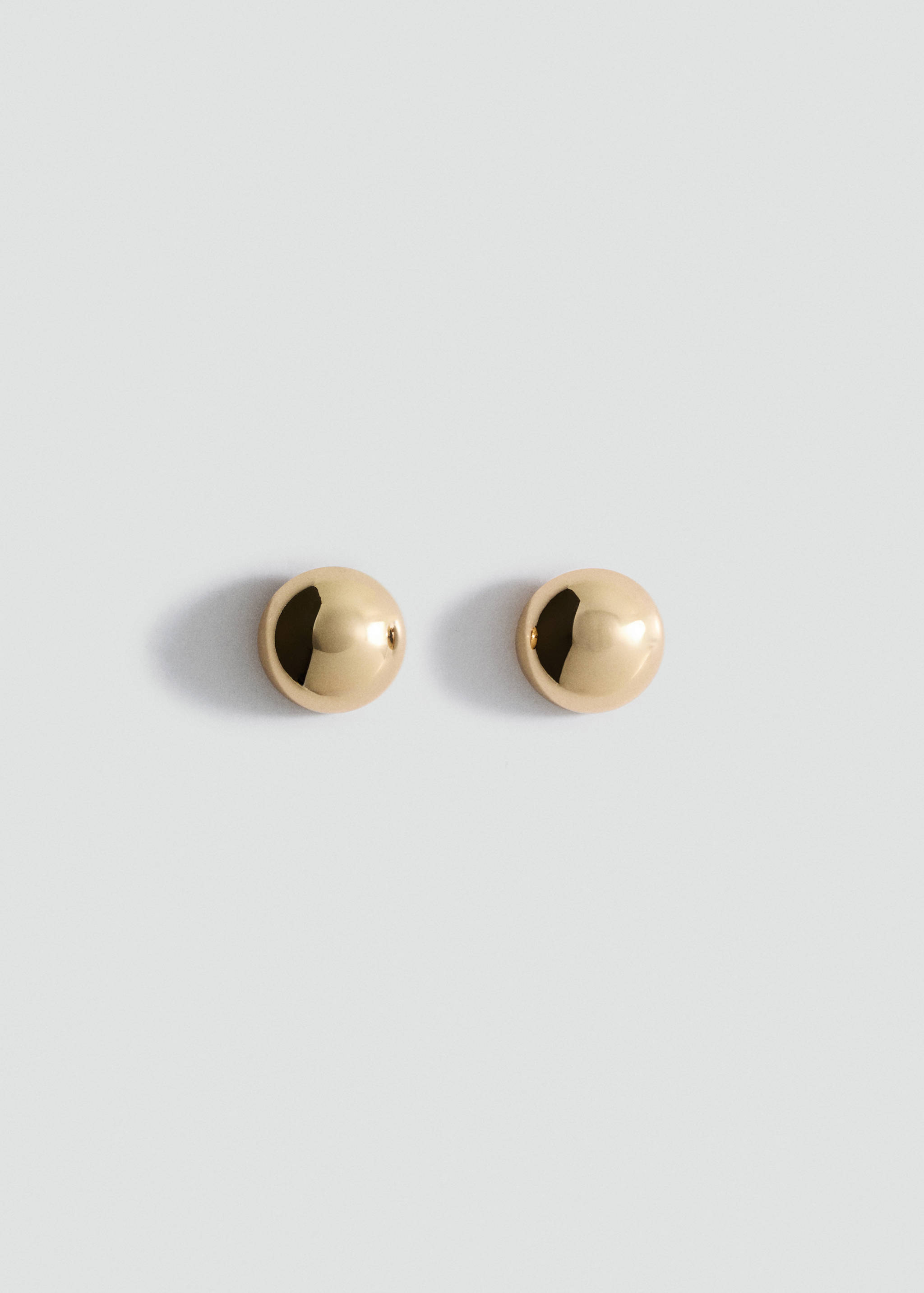 Round volume earrings - Article without model