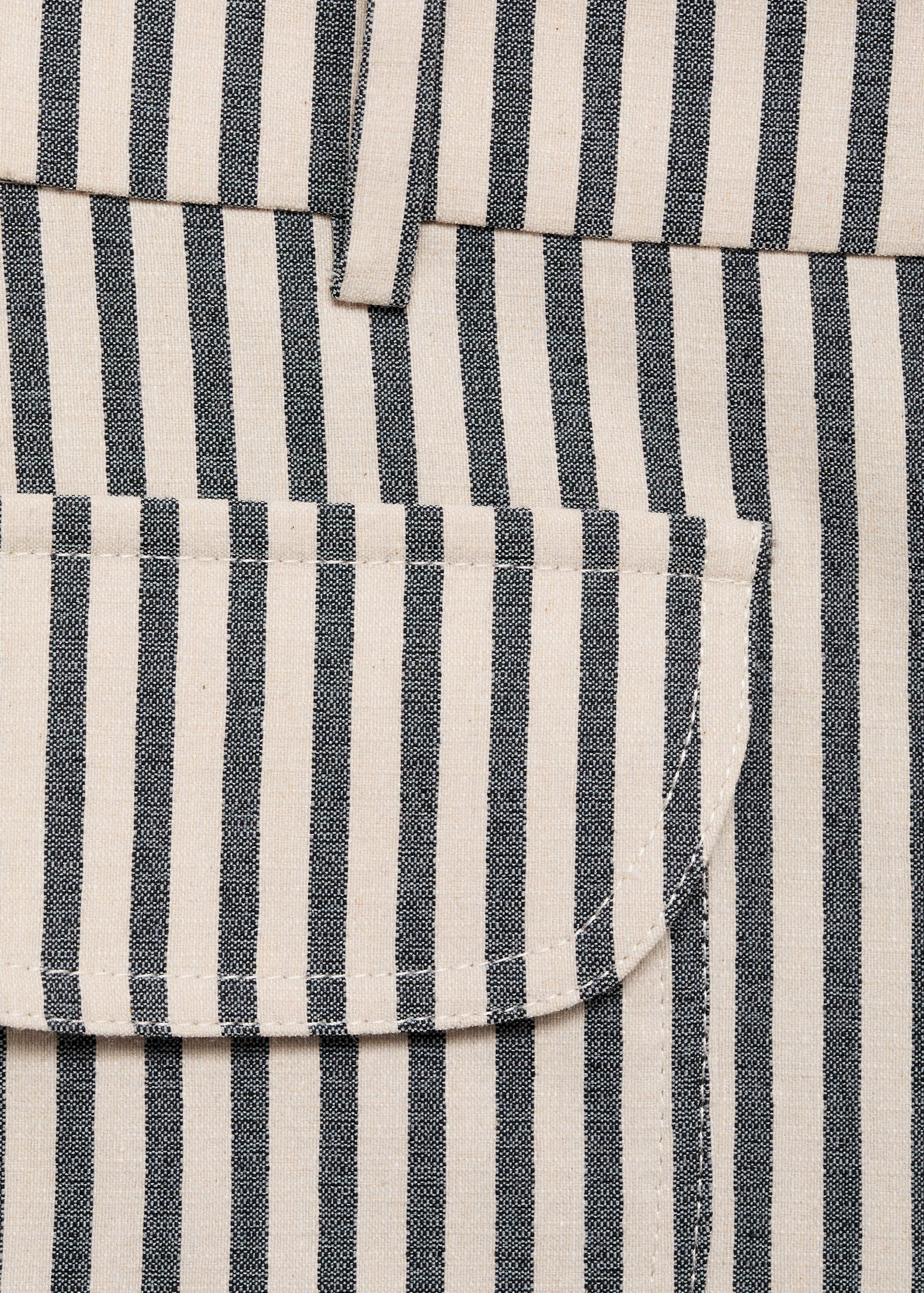 Striped pants with pockets - Details of the article 0