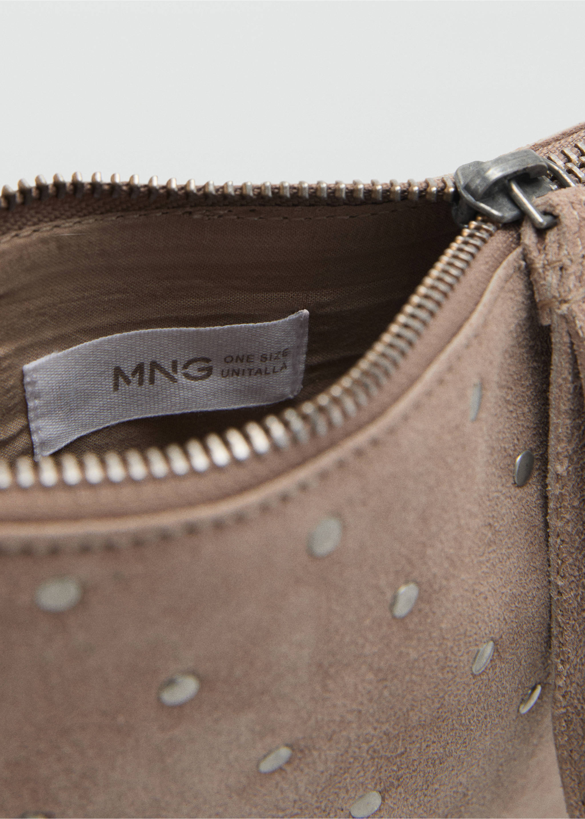 Клатч с заклепками - Деталь изделия 2, Песочный. Ref: 17014429-00.