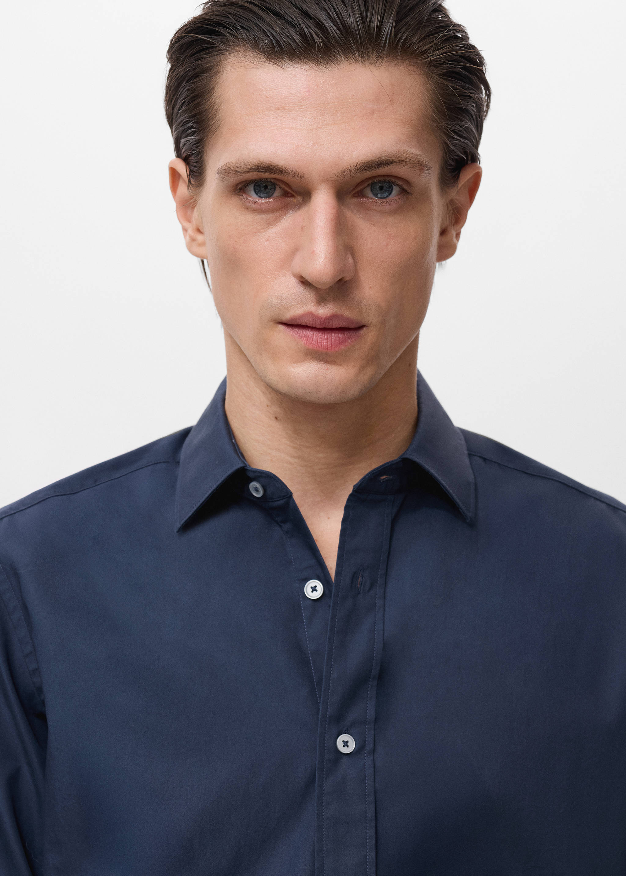 Regular-fit 100% cotton shirt - Details of the article 1