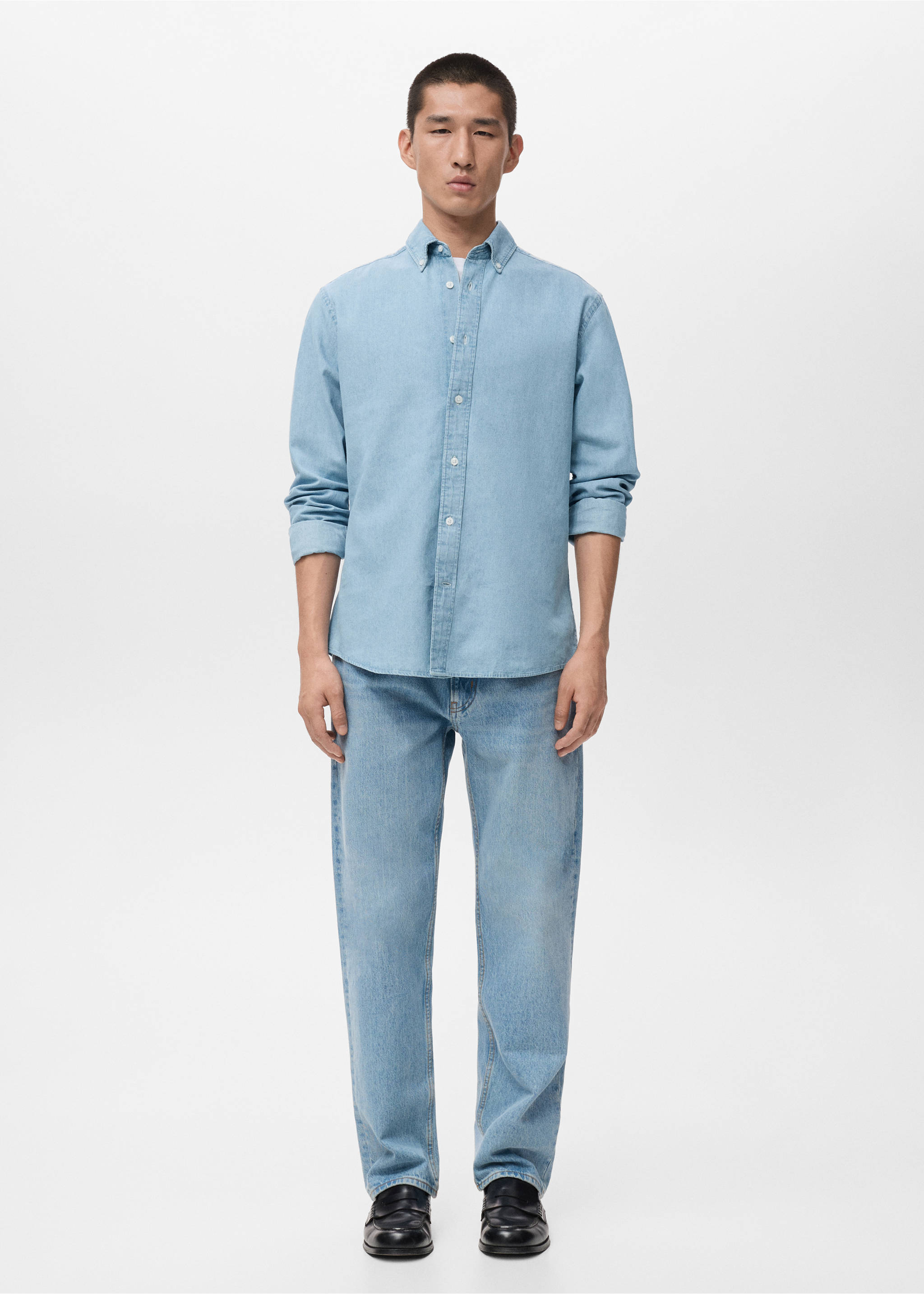 Camisa vaquera regular fit - Plano general, Azul claro. Ref: 17014437-00.