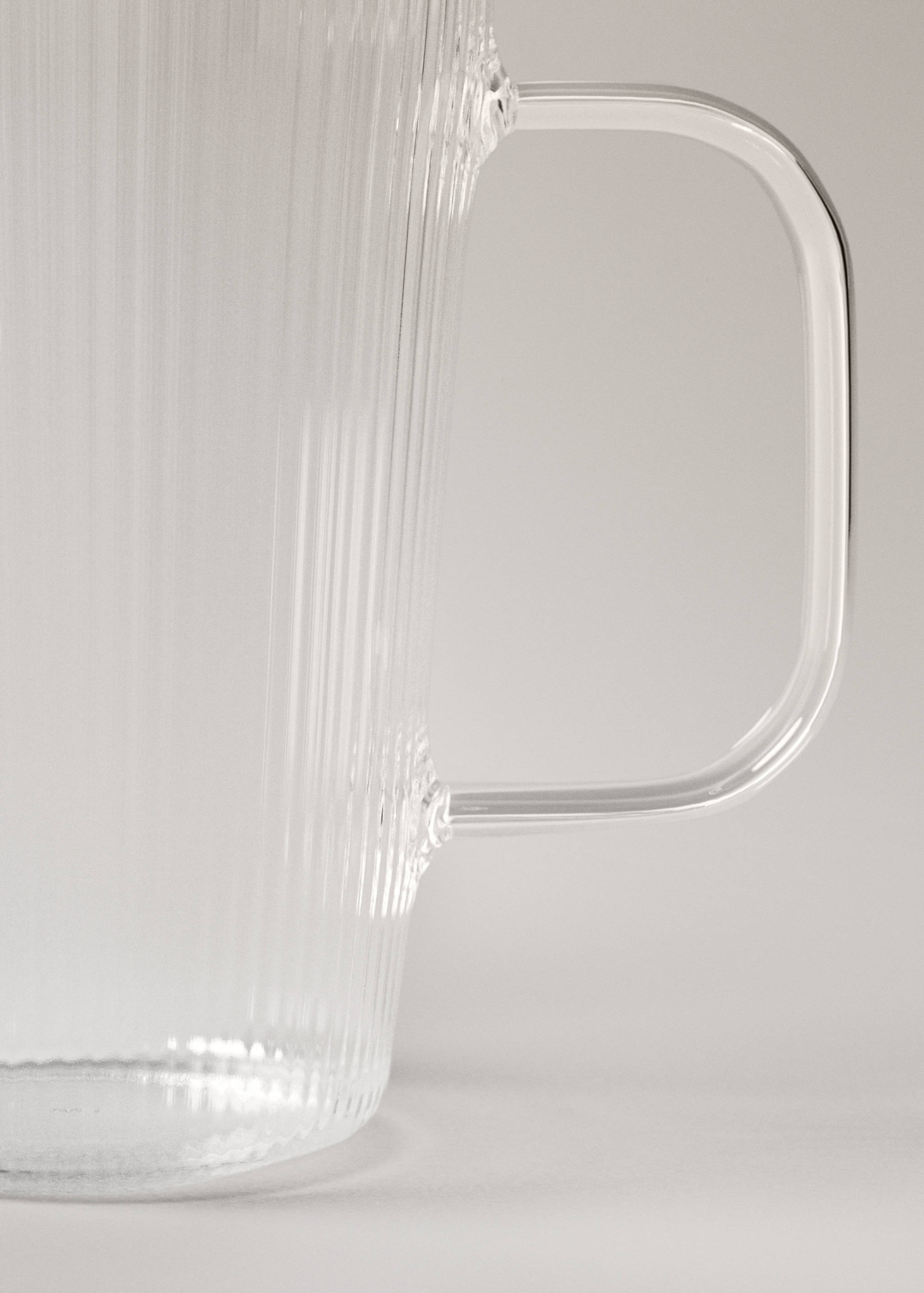 Chávena de borossilicato com riscas em relevo - Pormenor do artigo 1