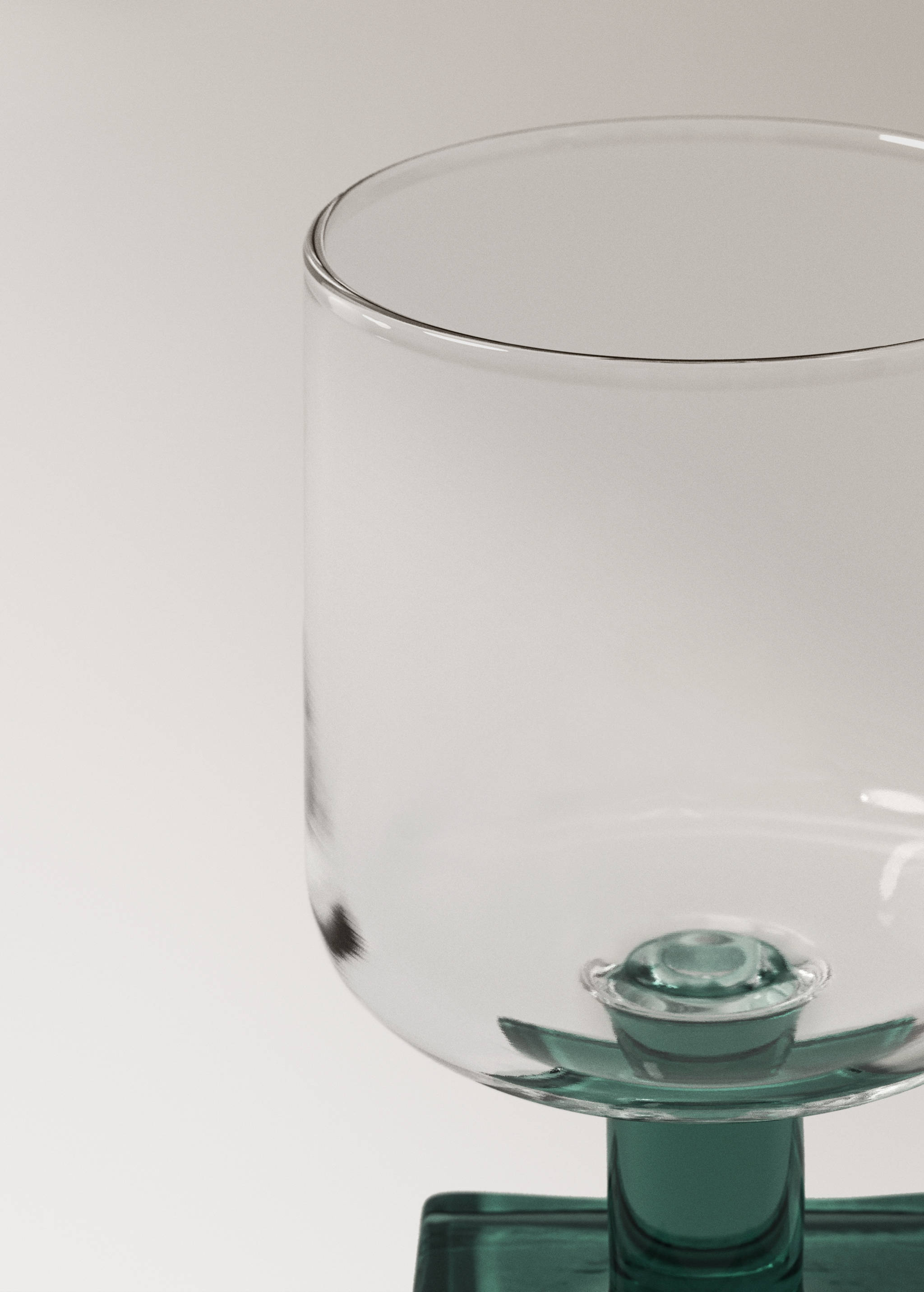 Kieliszek ze szkła borokrzemianowego z kolorową podstawą - Szczegóły artykułu 2